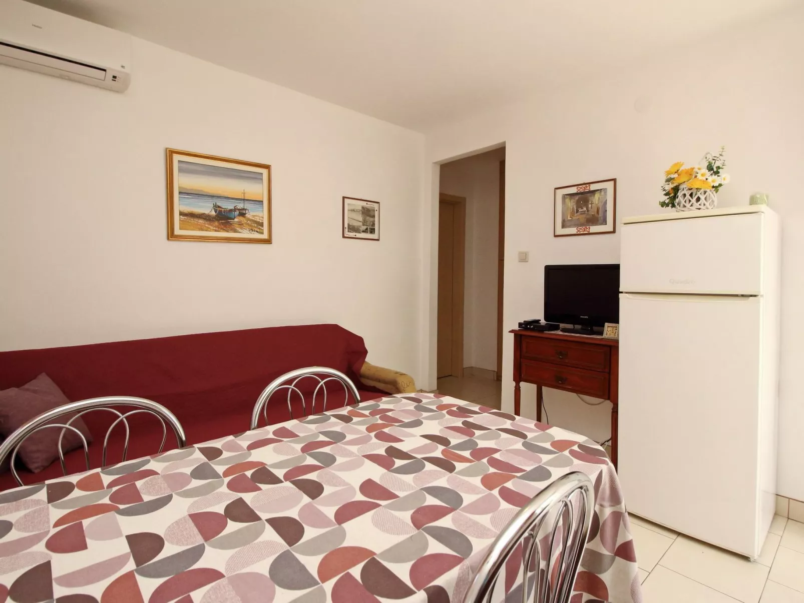 Apartment Radosna-Dedans