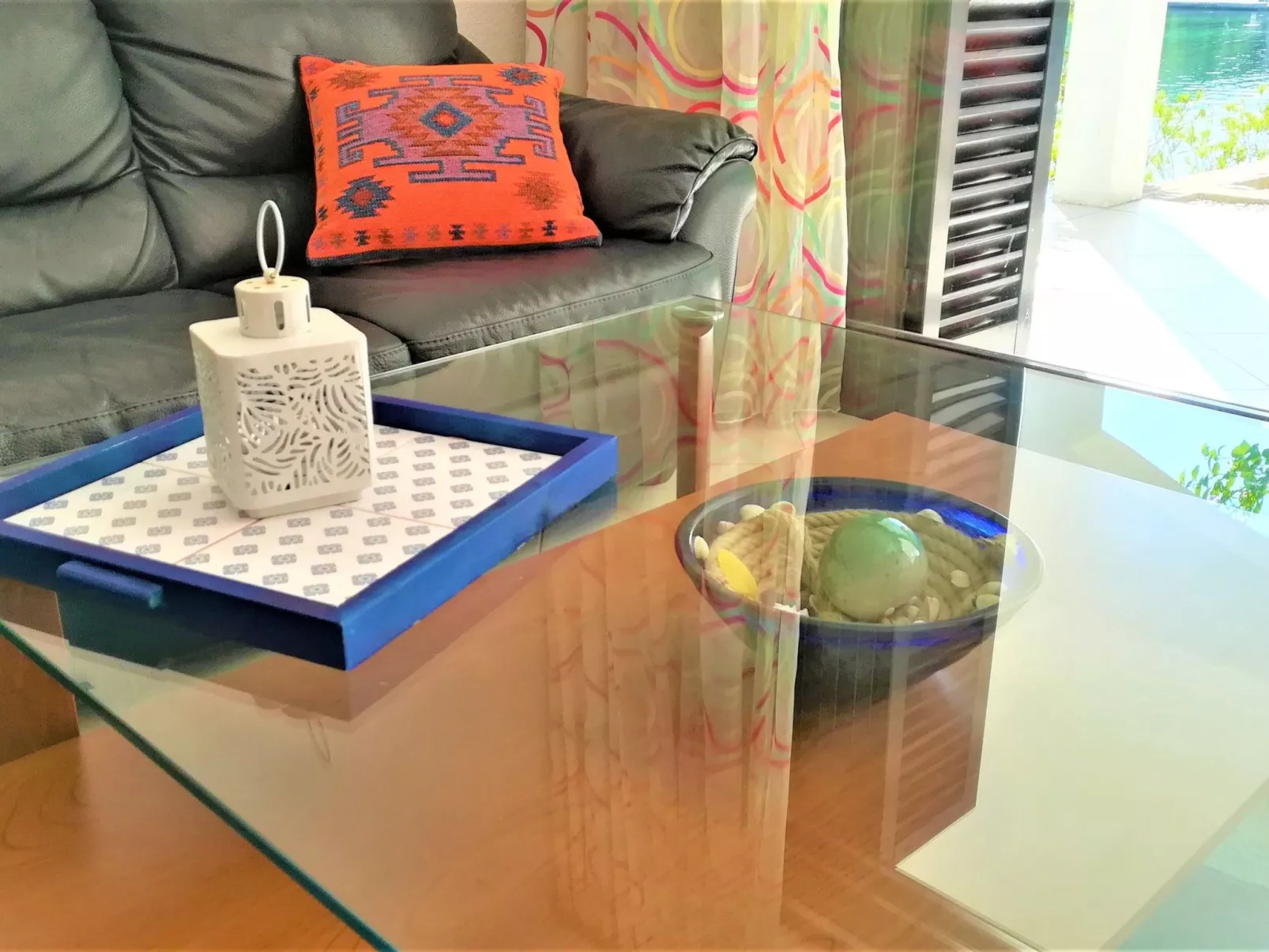 Anwesen mit Blick auf das Wasser-Drinnen