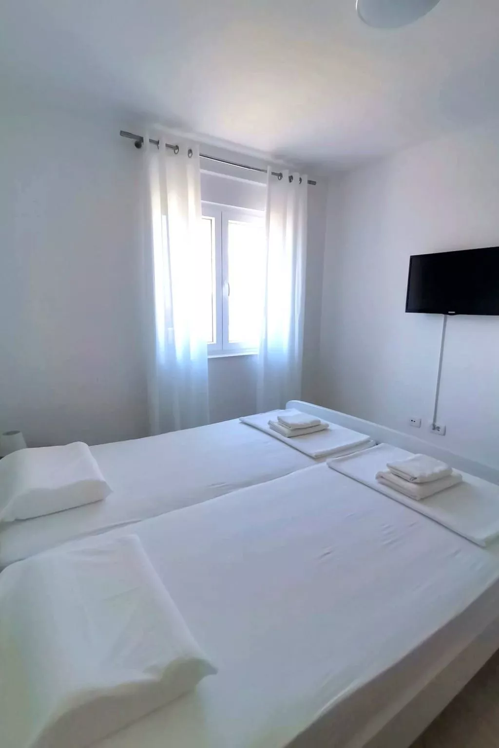 Appartement Dani am Strand mit herrlichem Meerblick-Drinnen