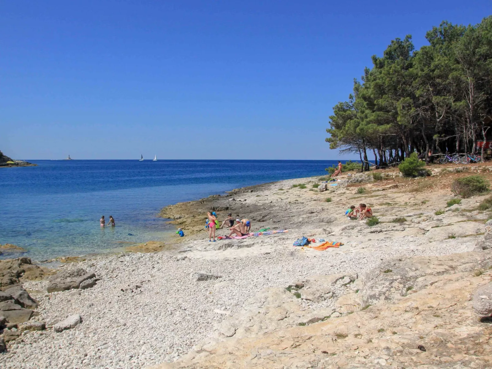 MA Premantura Luxusappartement Nr. 1 mit Terrasse und Parkplatz für 2+2 Persone-Outside