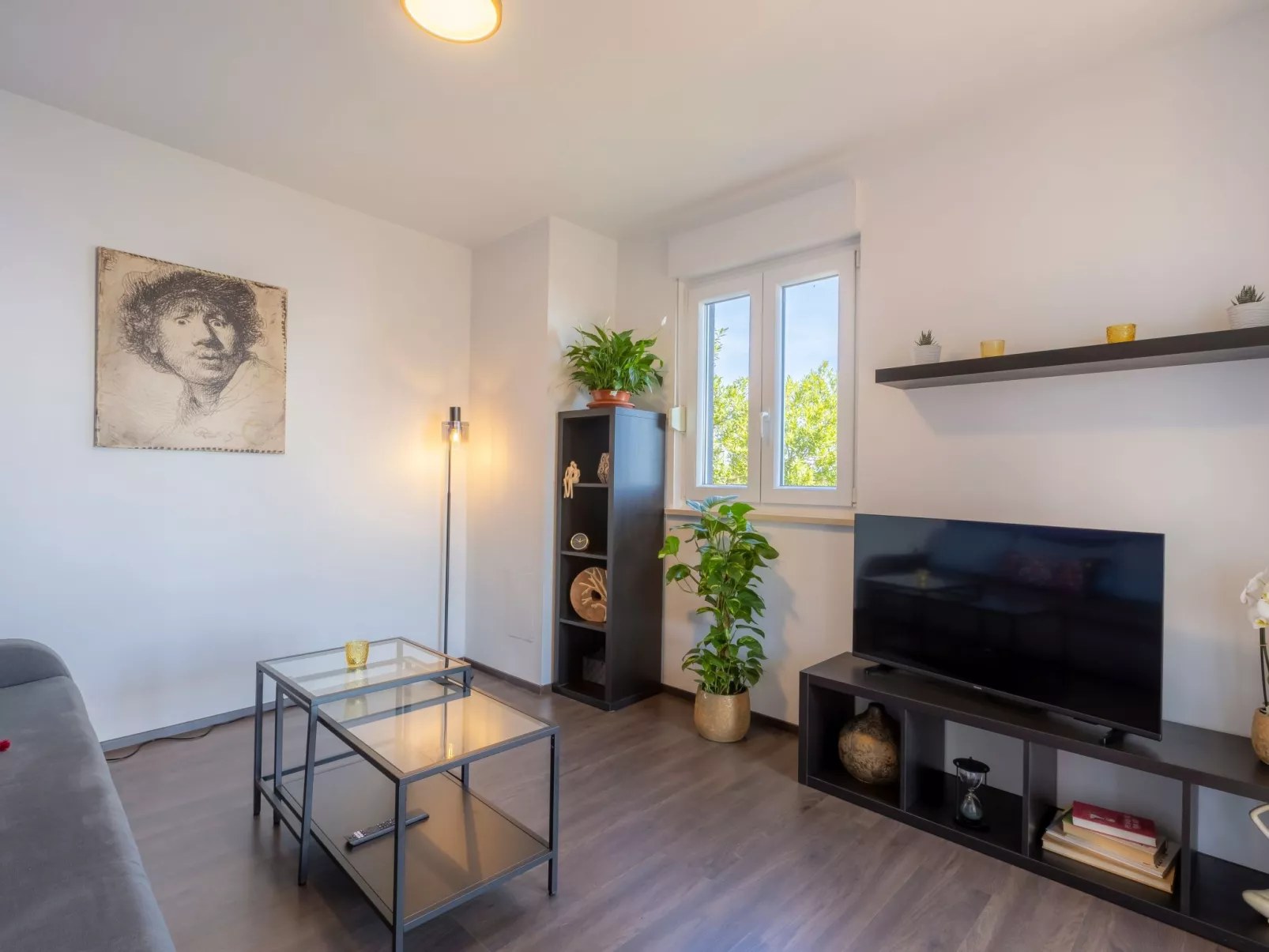 Red House Apartments-Drinnen