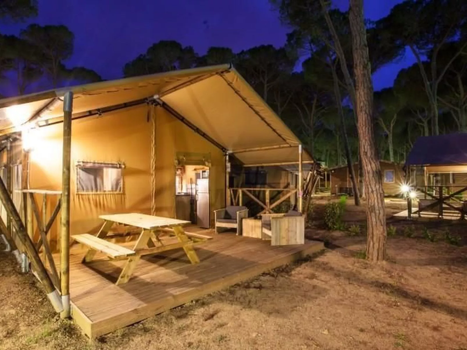 Safarizelt in Hohenlychen mit Garten und Grill-Image-tags.info