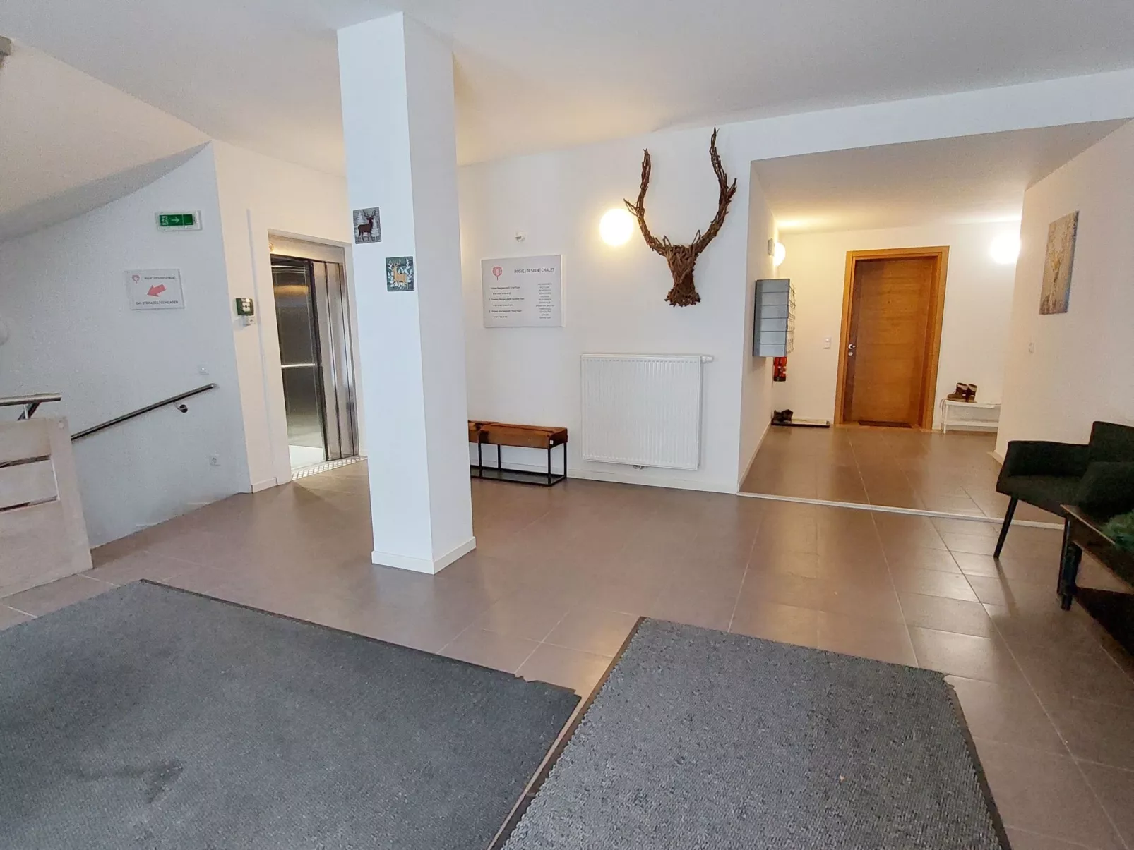 Rosie desing skipist-Dedans