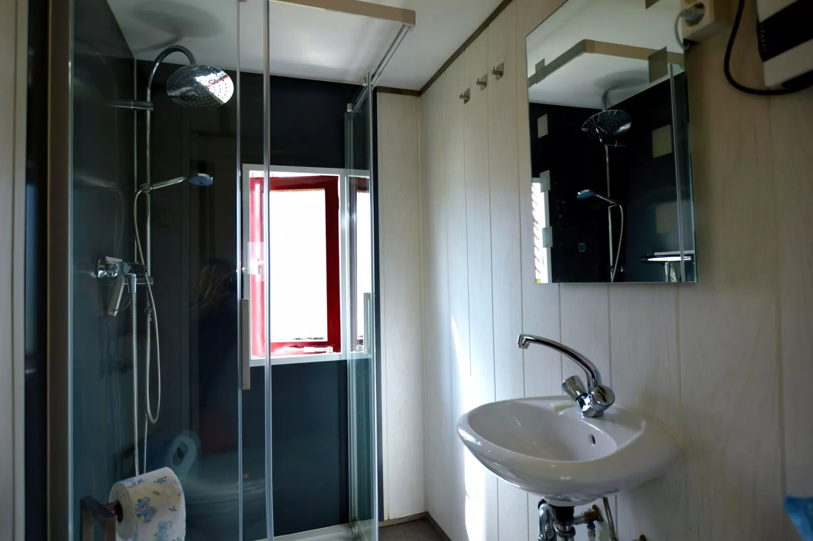 Enjoy IV-Badezimmer