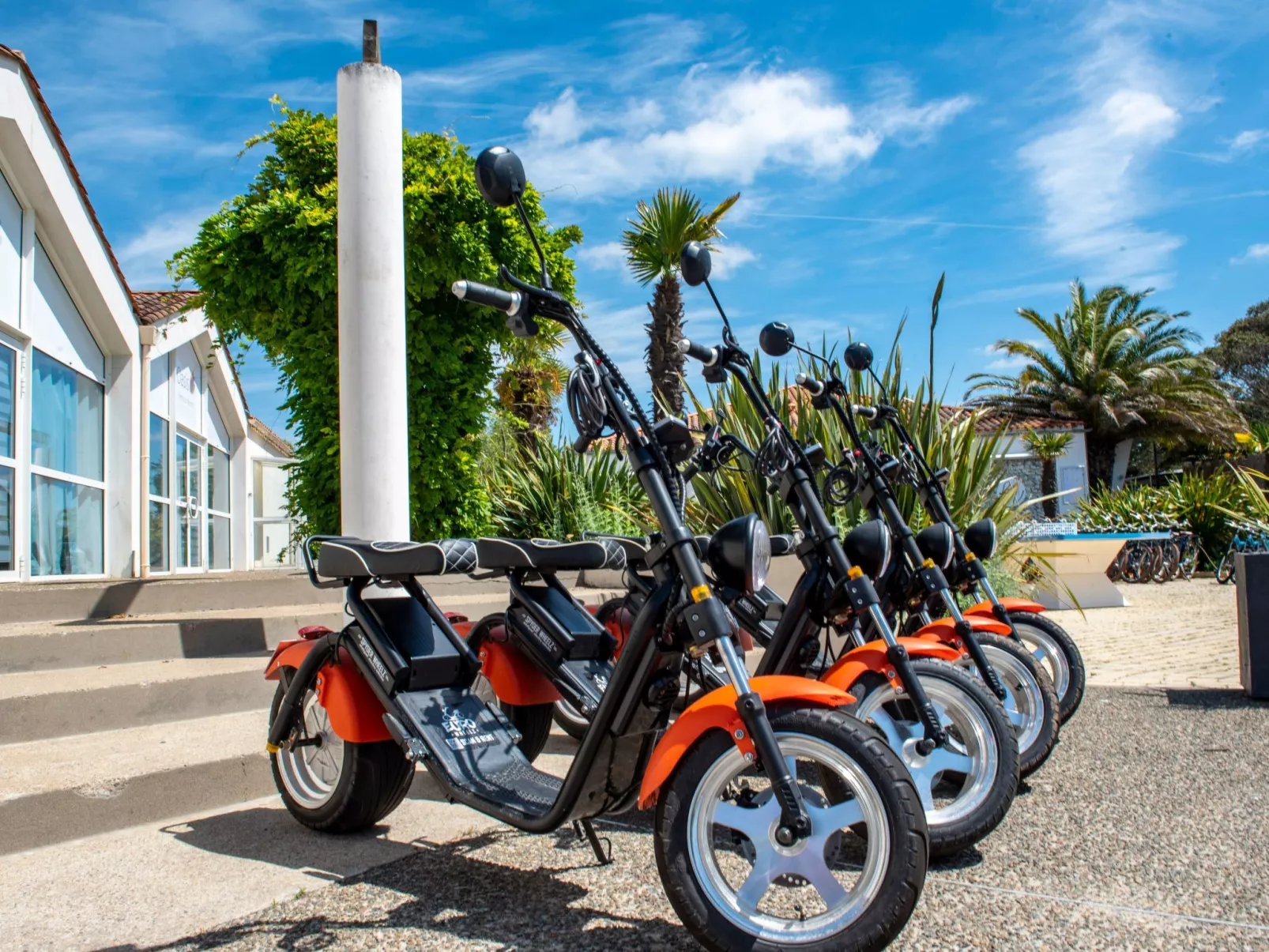 "Acacia" mit eigenem Pool-Draußen