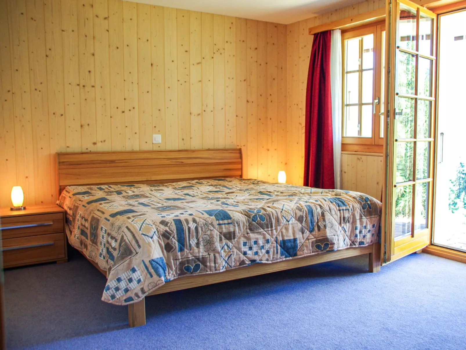 Charis-Image-tags.info