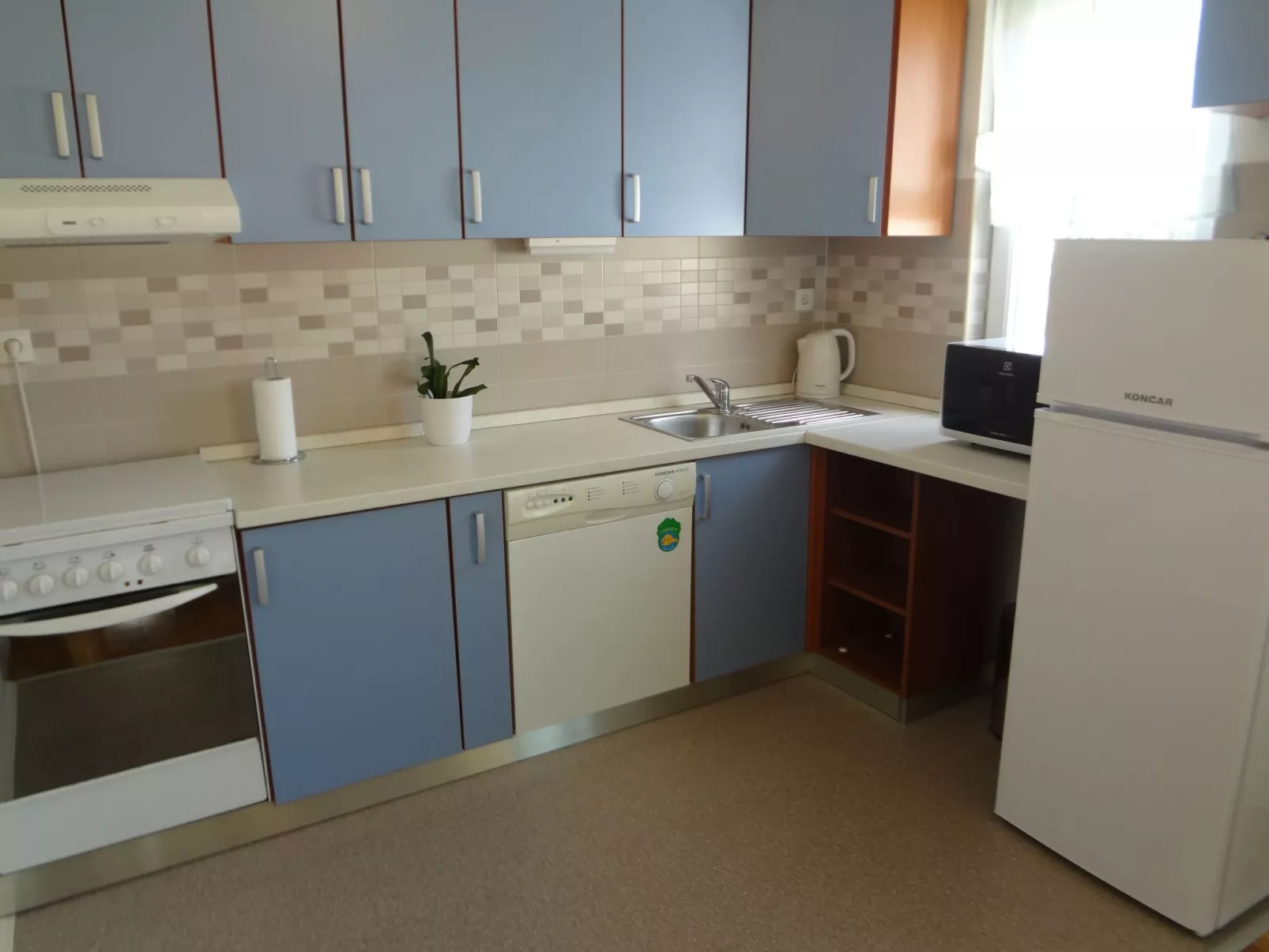 Sonnenuntergang "Wohnung K. Lukšić"-Dedans