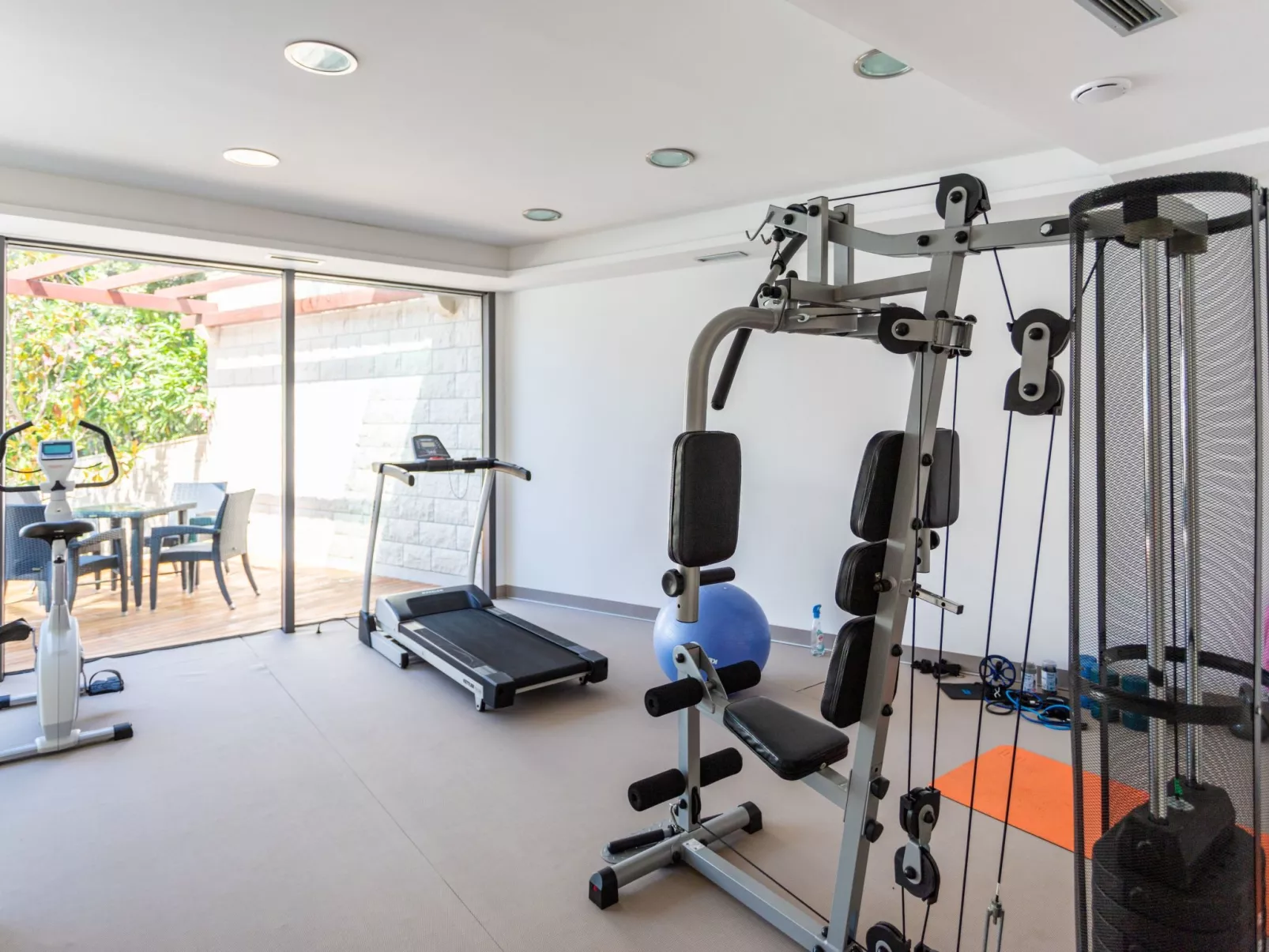 Helle Studio-Ferienwohnung mit Sonnenbalkon-Inside