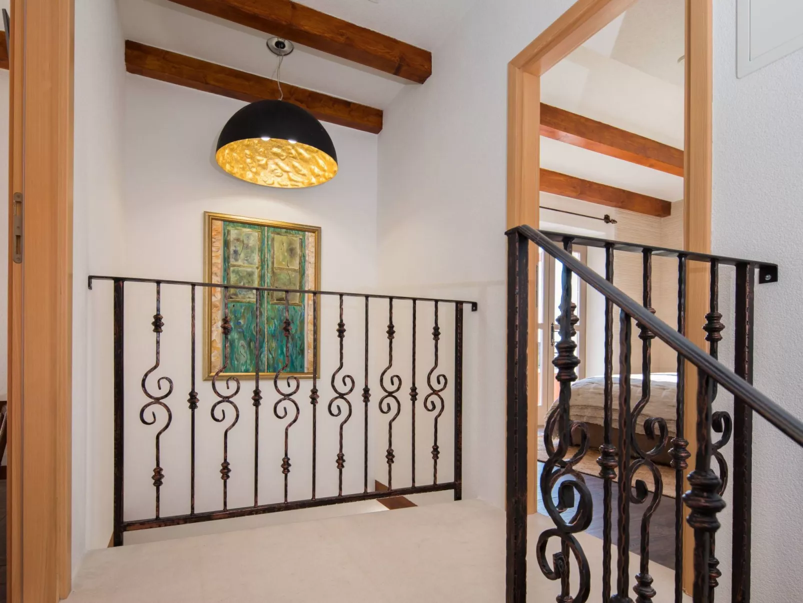 Die Höfe der Villa Ivan-Dedans