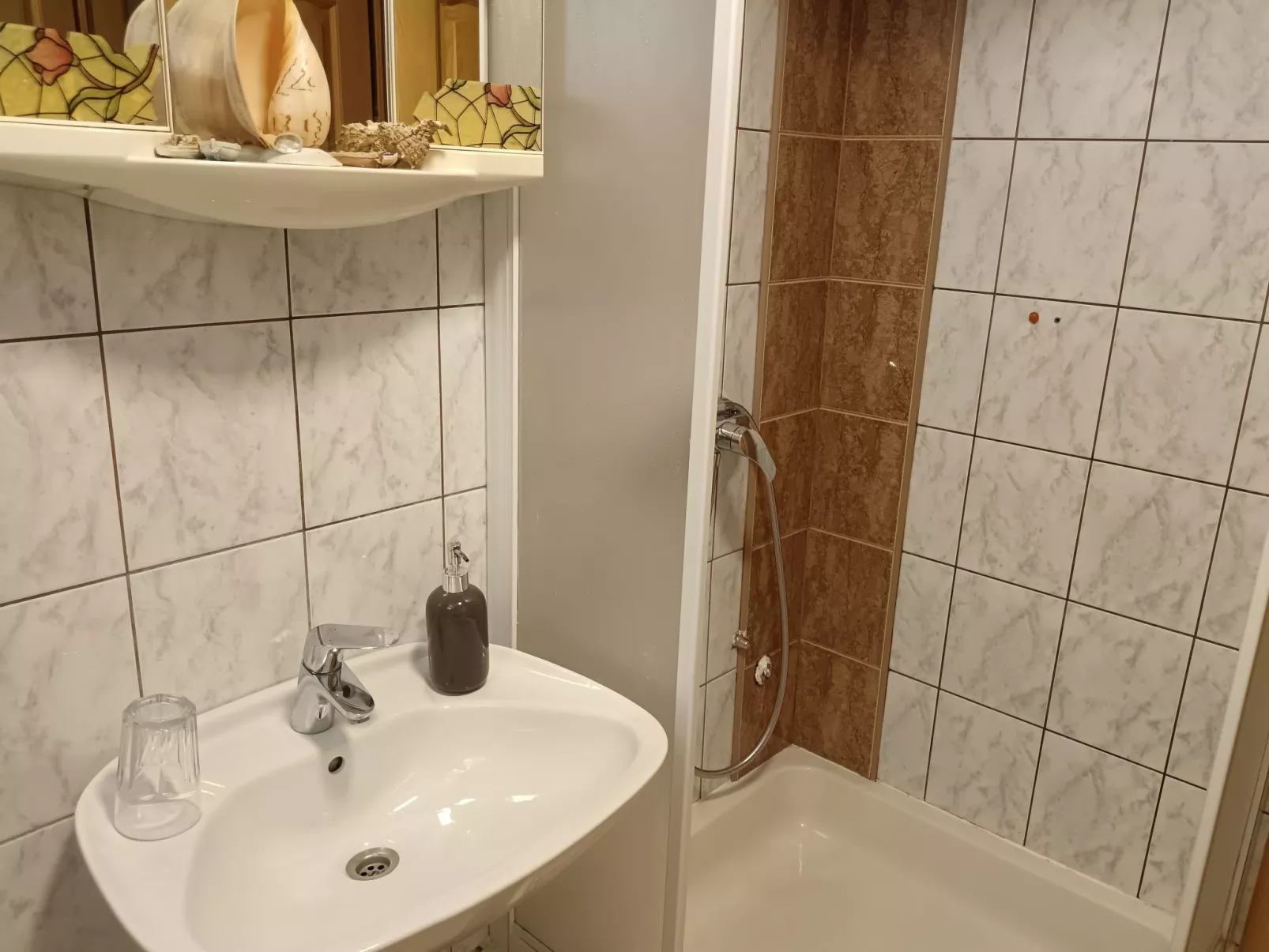 "Moreta Mare" mit Terrasse-Drinnen