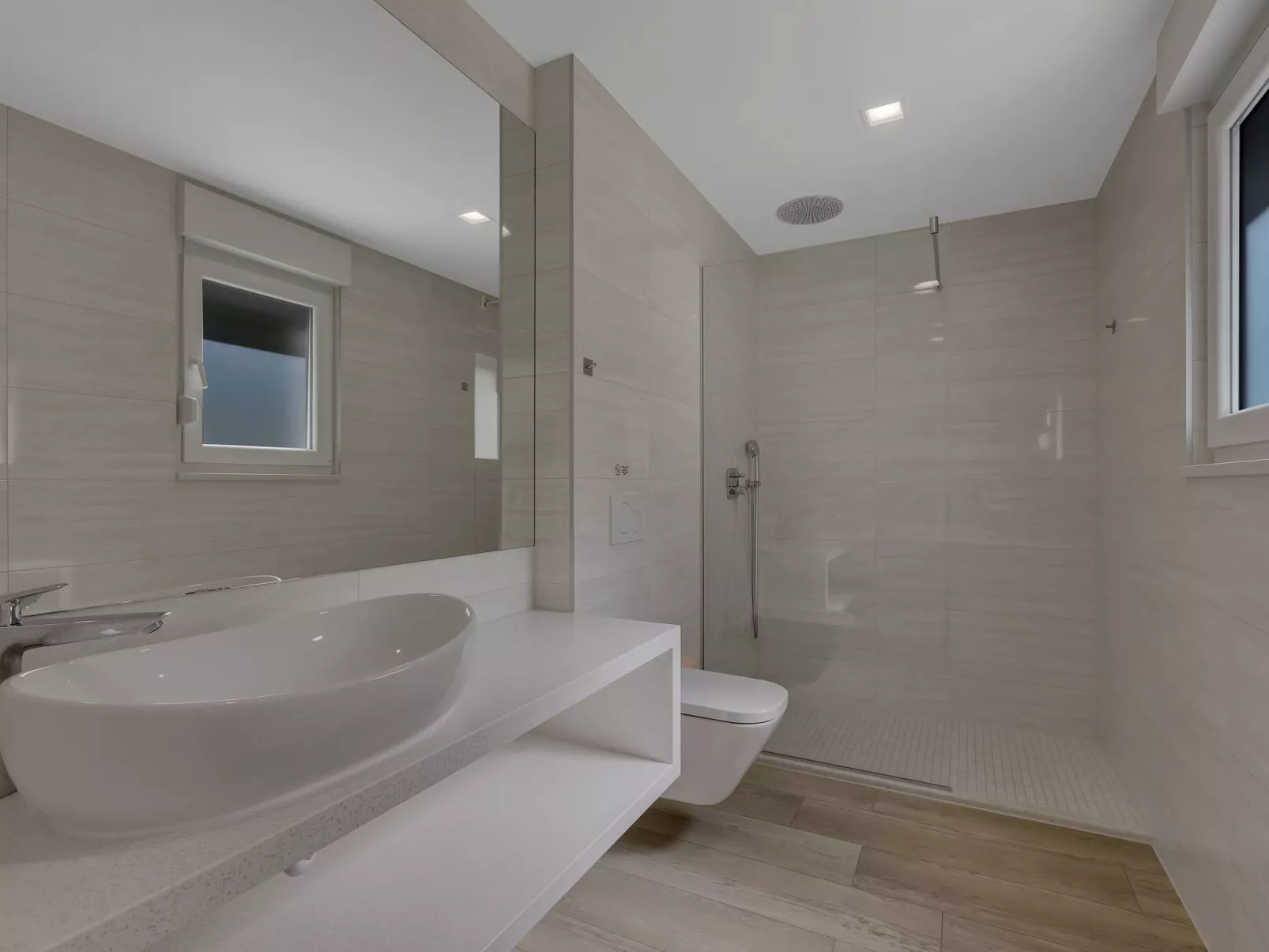 Mit Privatpool für 8 Personen  + 2 Kinder ca. 450 m&sup2; in Bast, Dalmatien (G-Dedans