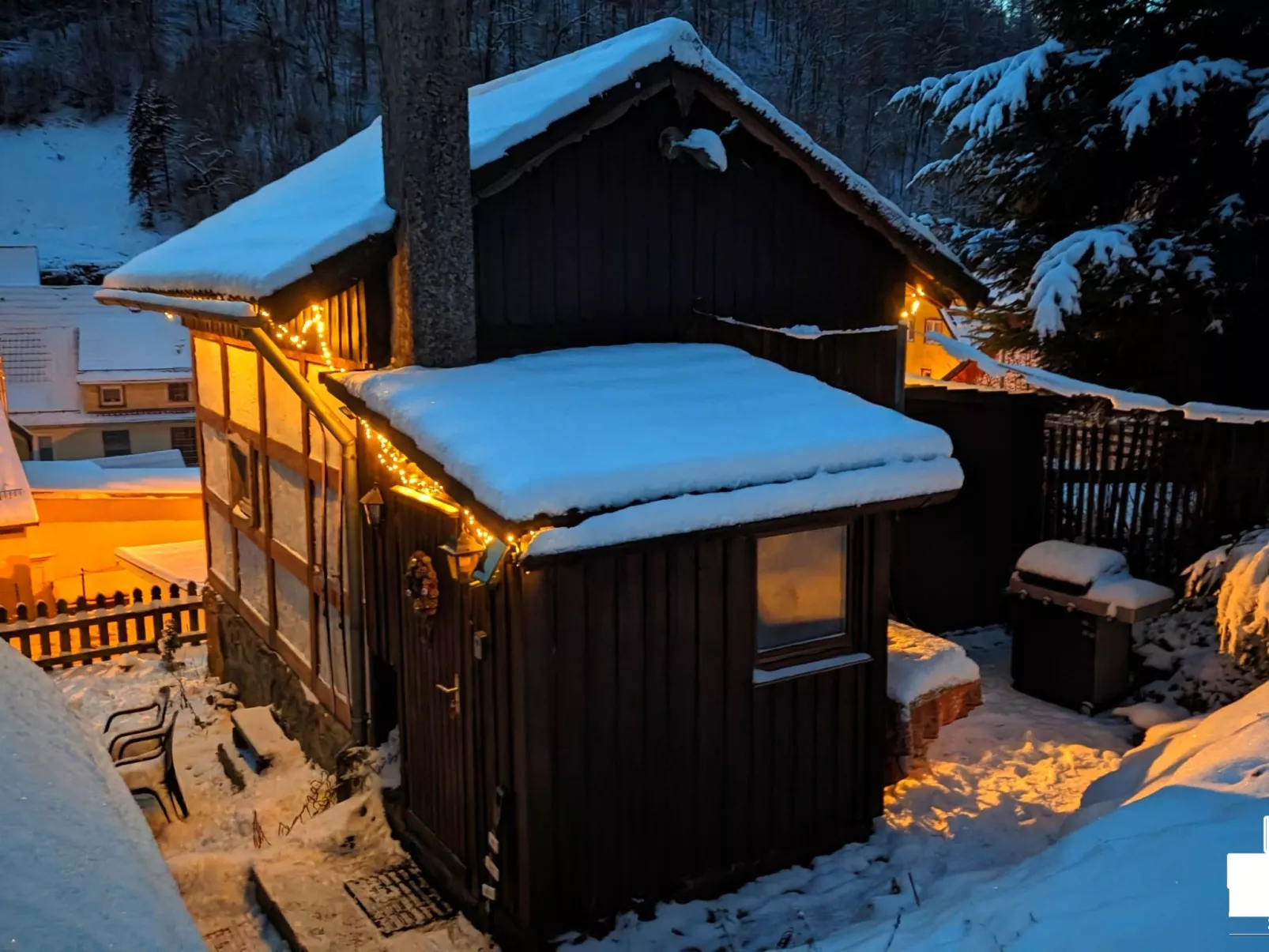 Authentisches Fachwerkhaus am Rande des Waldes-Dehors