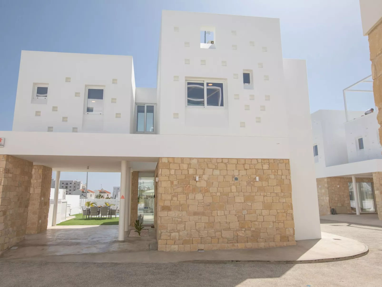 Haus in Protaras mit privatem Garten-Outside