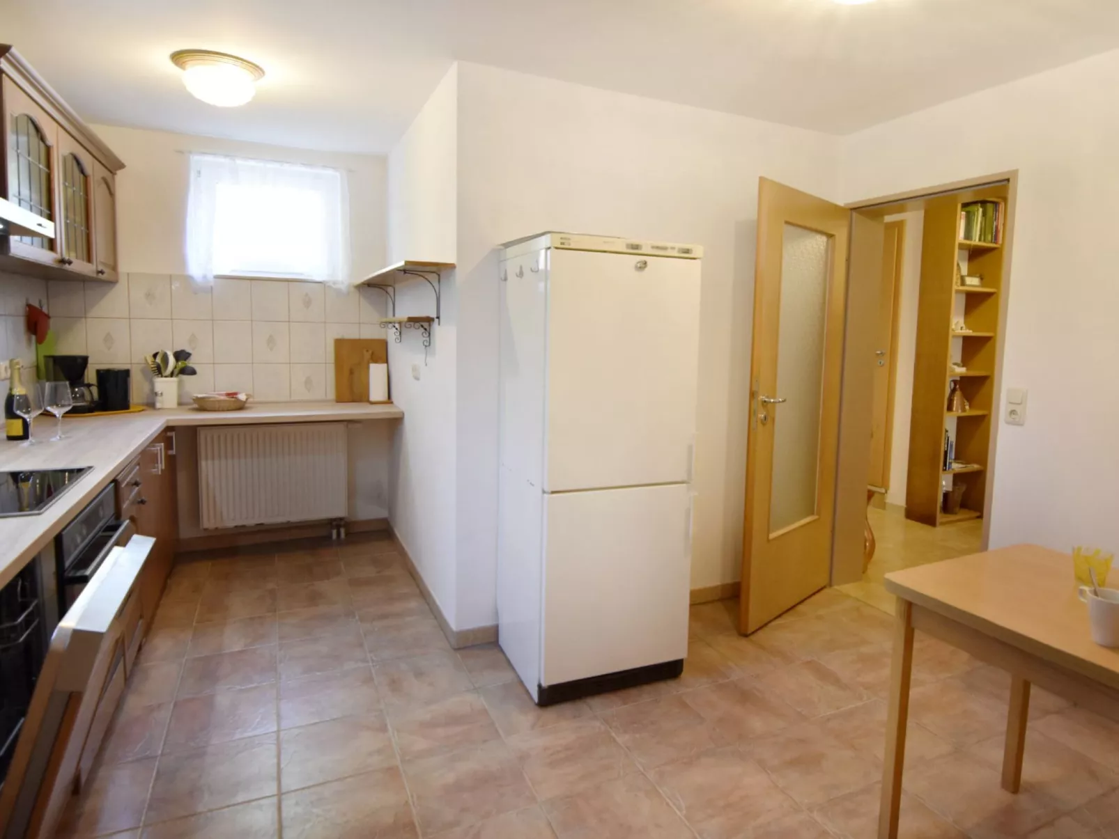 Geräumige Kellerwohnung in der Nähe von Umag-Inside