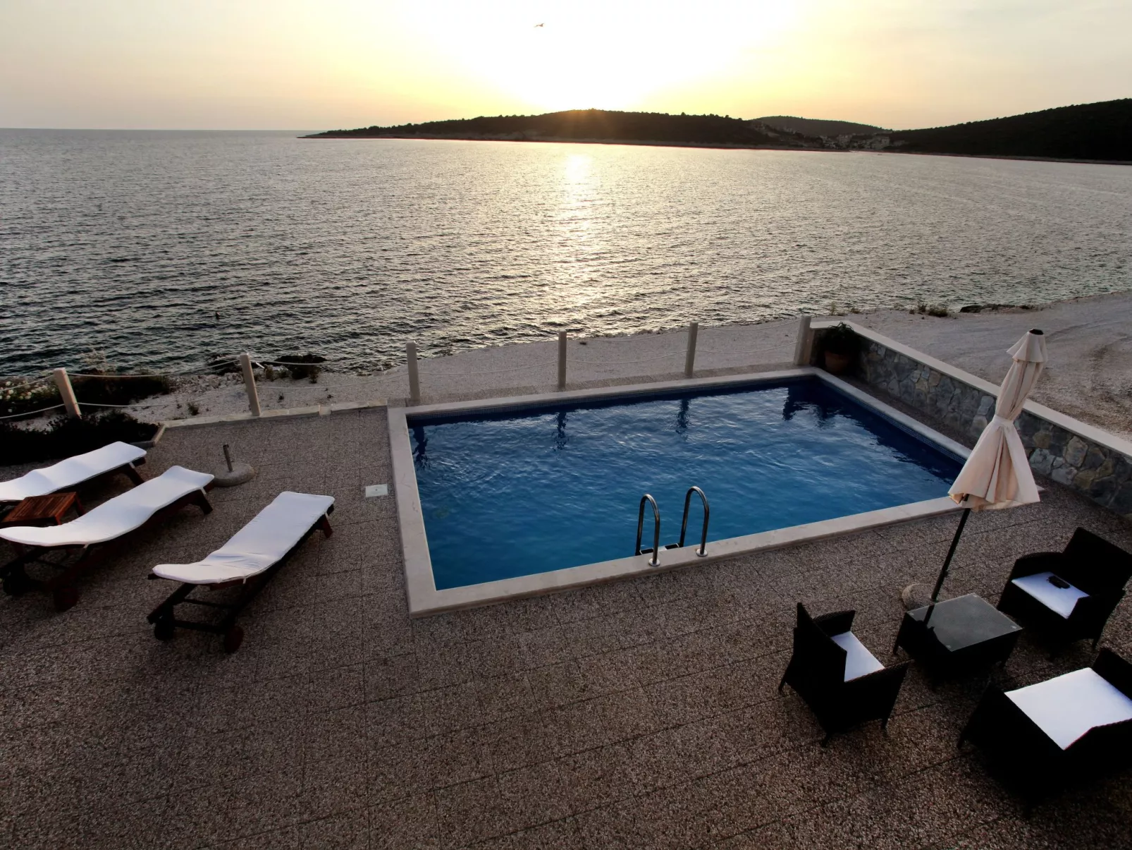 Gemütliches Ferienhaus Anamarija-Outside