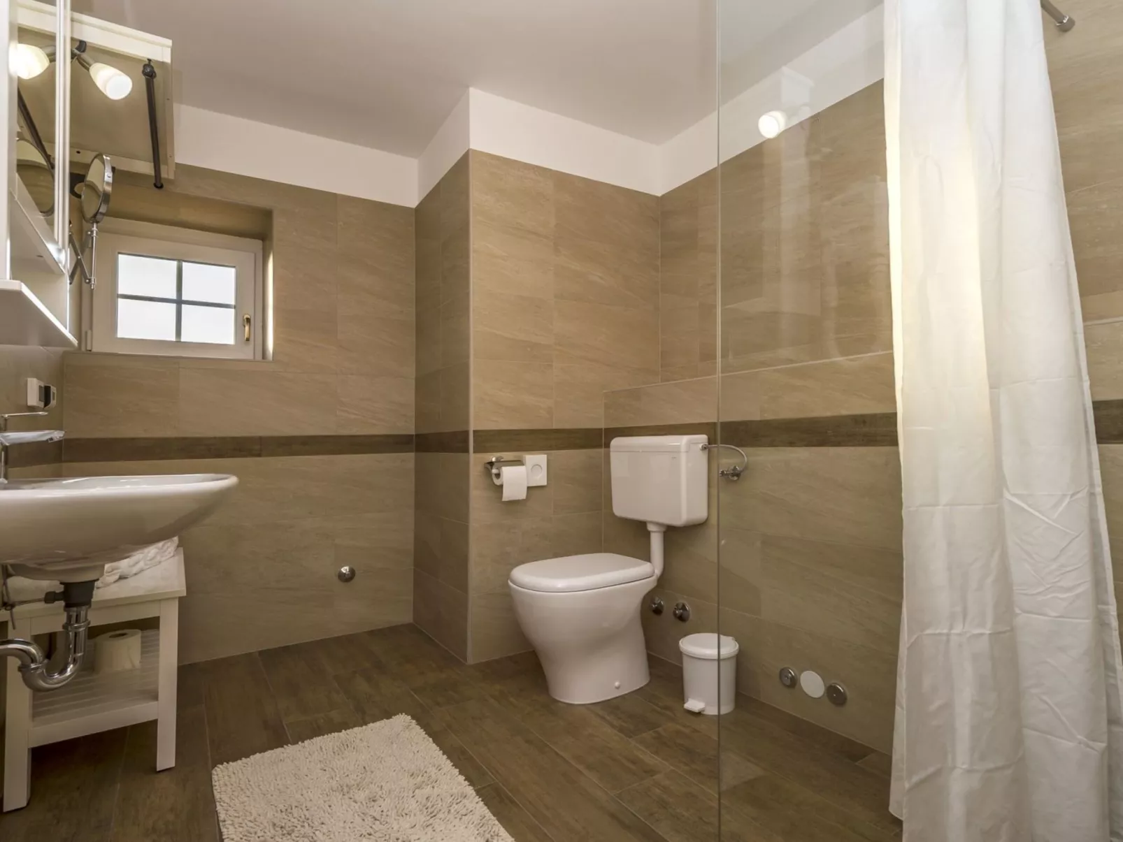 VILLA CON WELLNESS A 1 KM DAL MARE-Image-tags.info