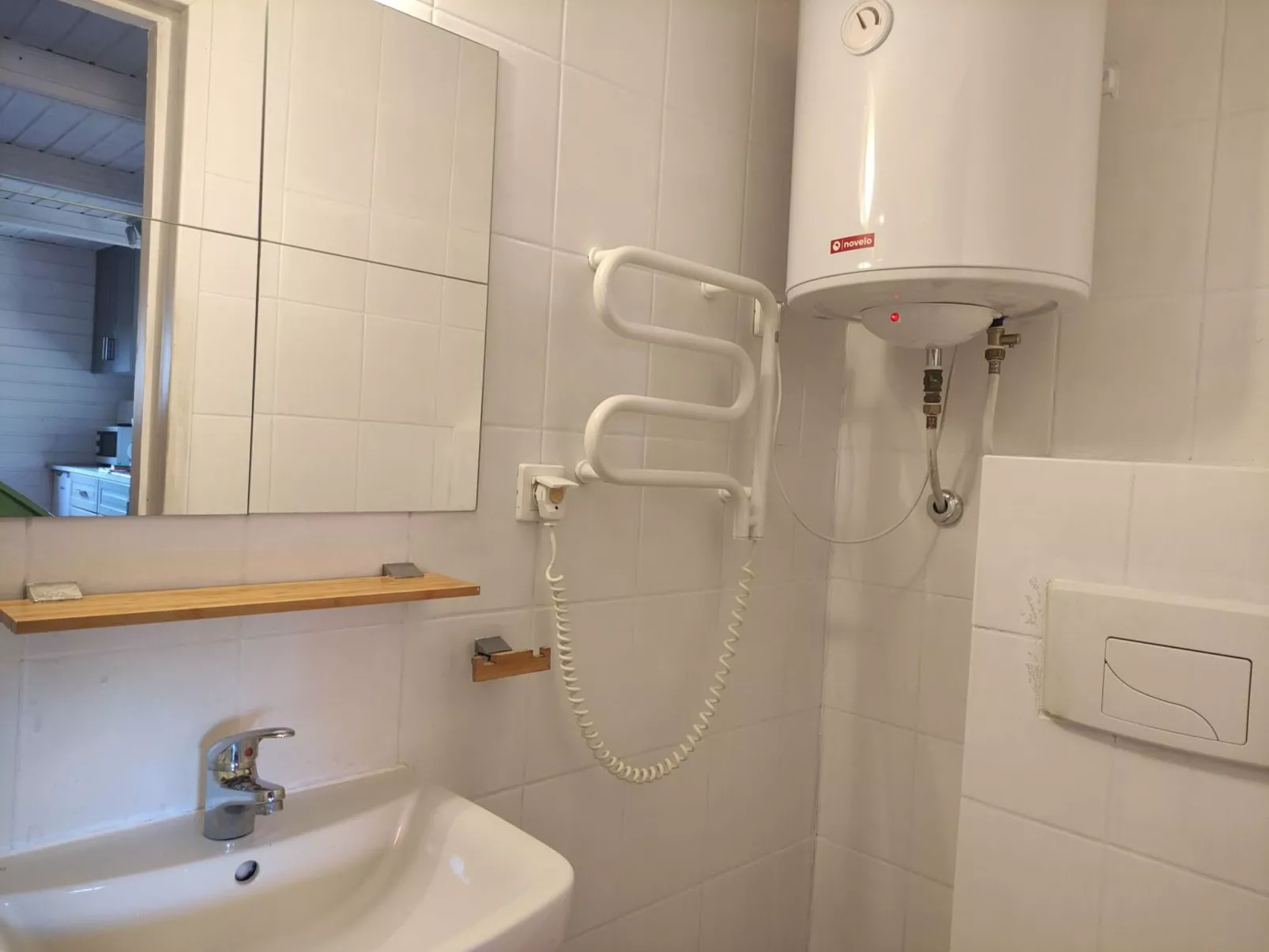 In Kopalino mit Garten, Terrasse und Grill-Dedans