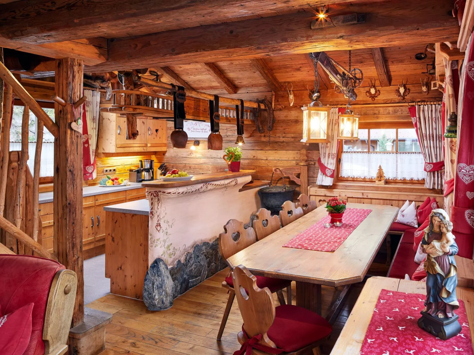 Im Almdorf in Flachau-Drinnen