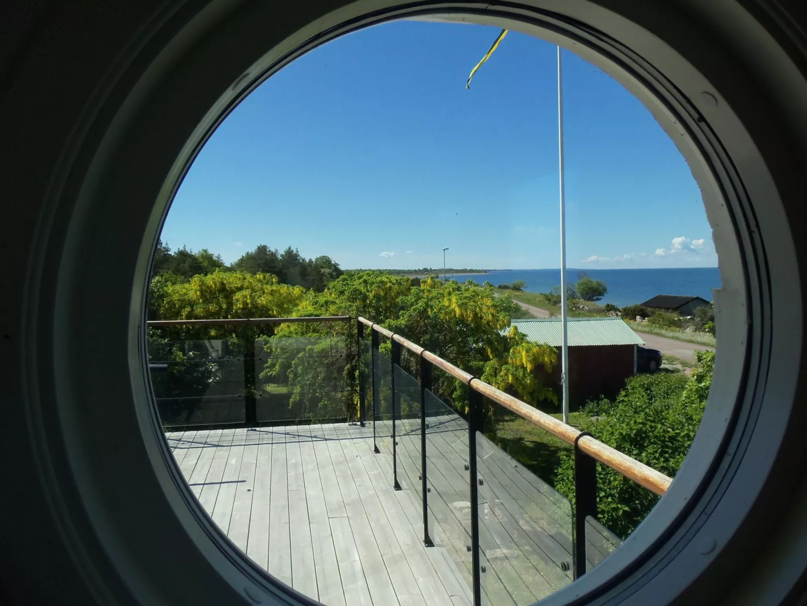 Freistehende Strandvilla mit großem Balkon-Outside