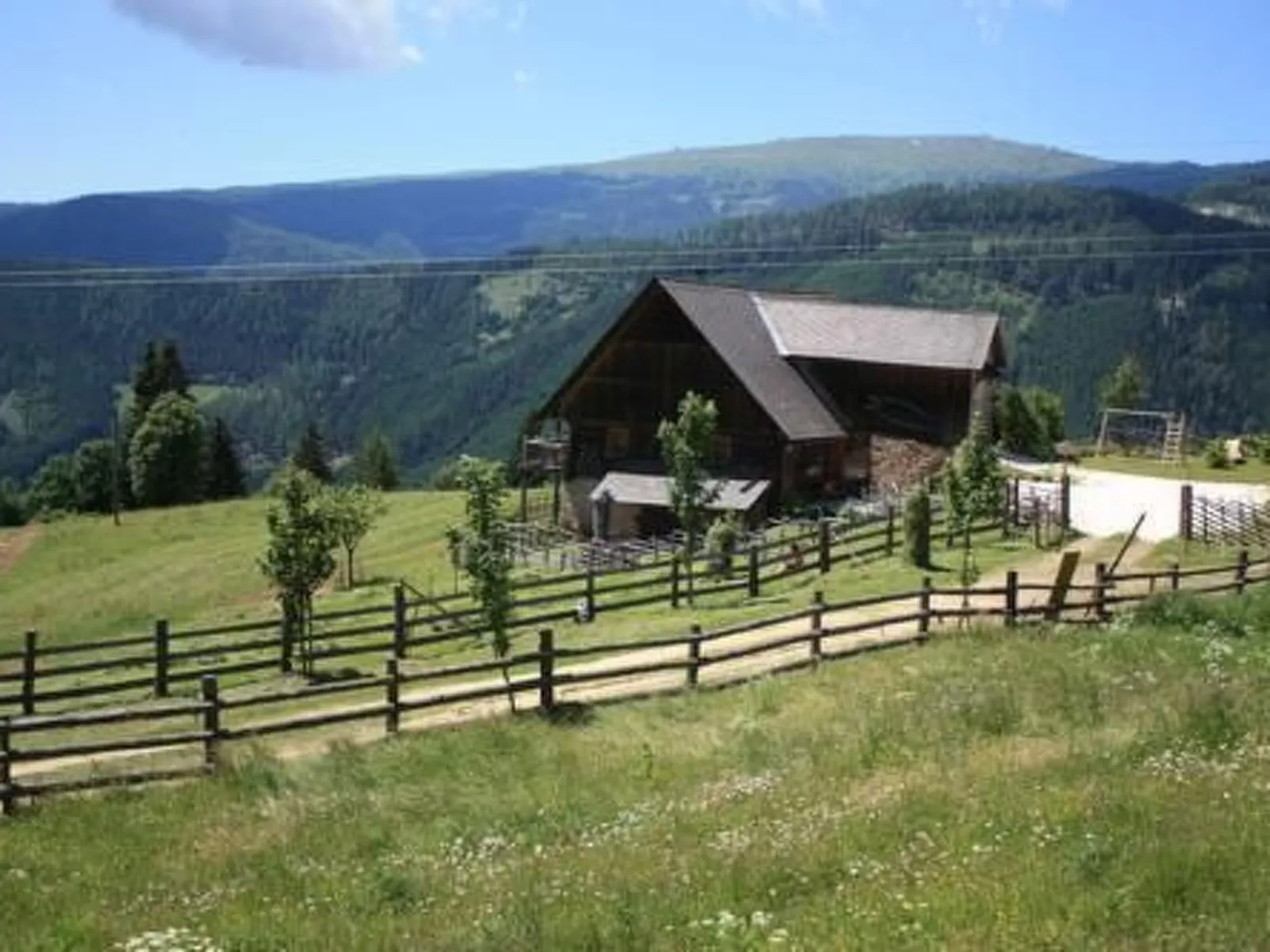Almhütte Helmut Dischgerbrent in Sankt Margarethen-Image-tags.info