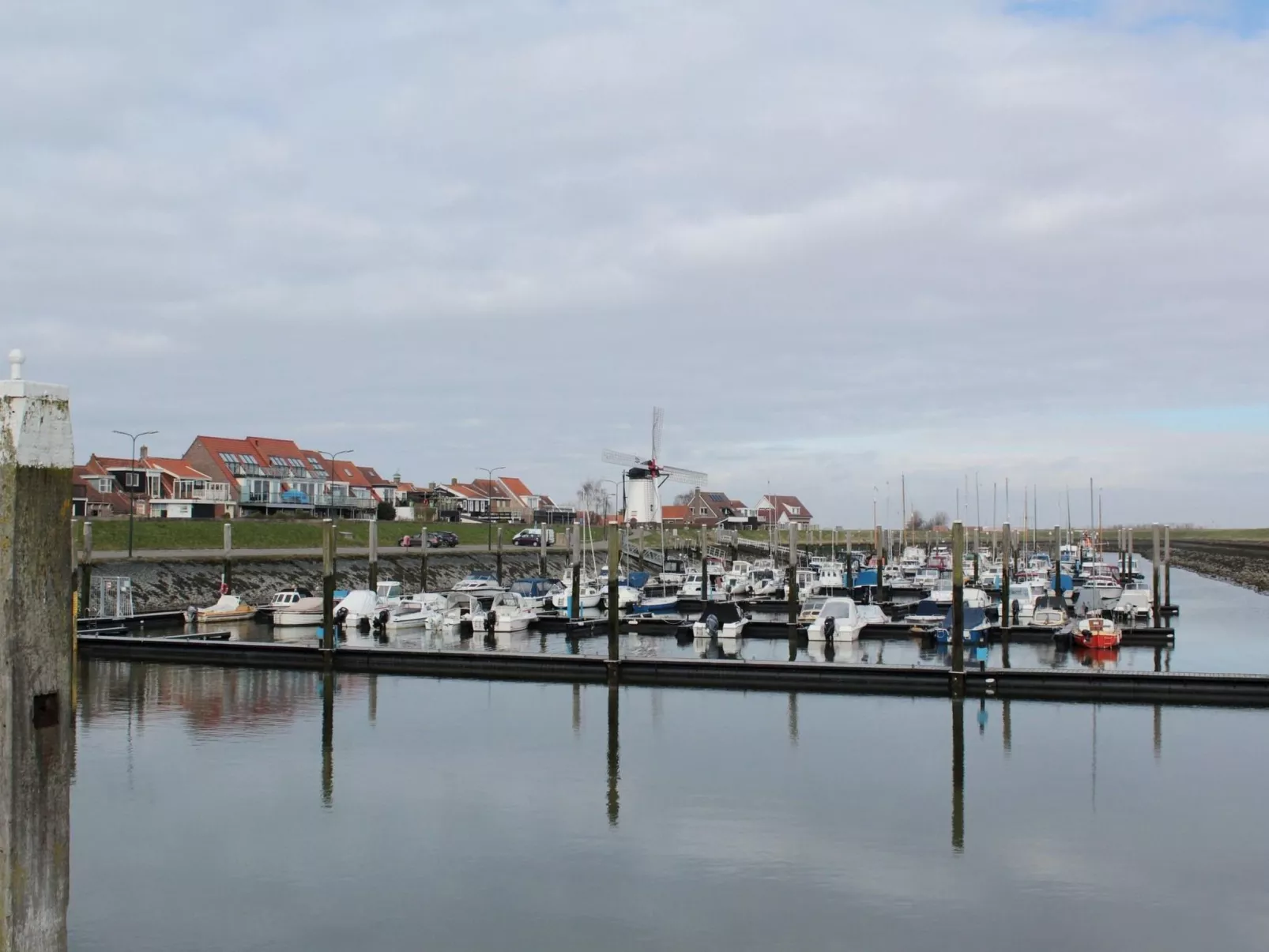 "Buurtweg 121"-Draußen