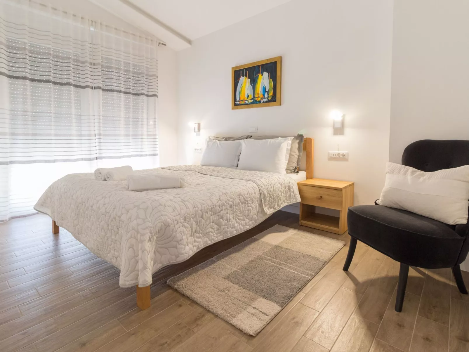 Villa Ema - beheizter Salzwasserpool, Fitnessraum und Sauna-Drinnen