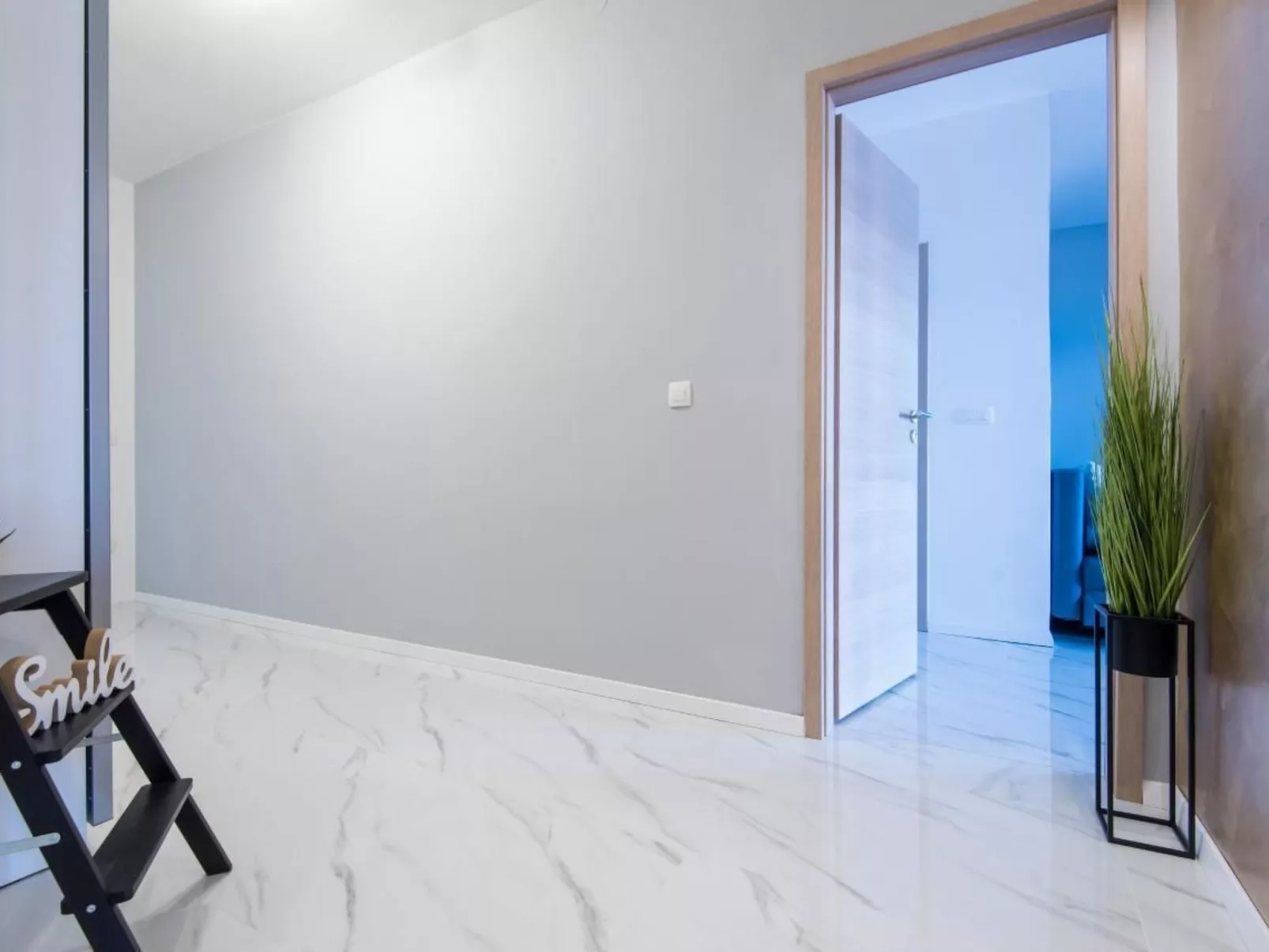 In Turanj mit Grill-Drinnen