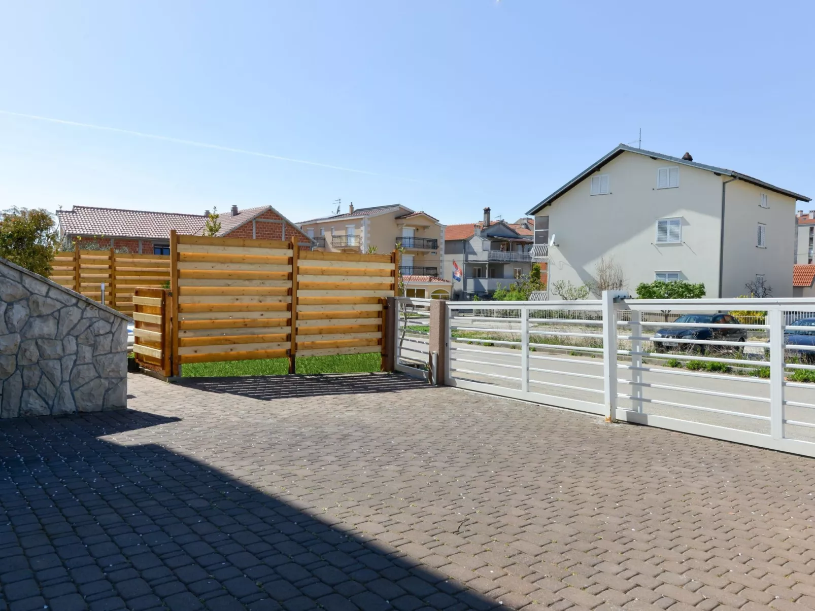 Villa Šima- Luxusappartement mit privatem Pool-Draußen