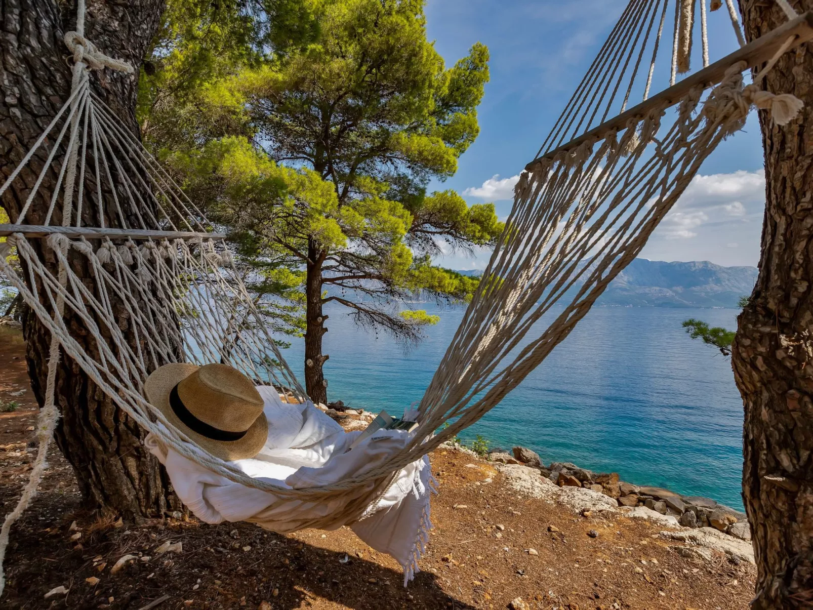 Haus in Općina Sućuraj mit Grill und Terrasse-Outside