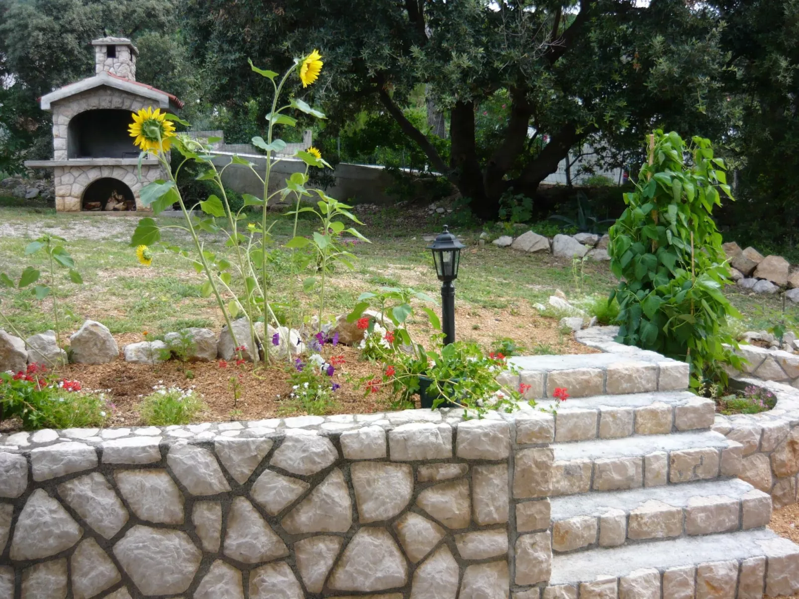 Wohnung in Barbat mit Terrasse und Grill-Outside