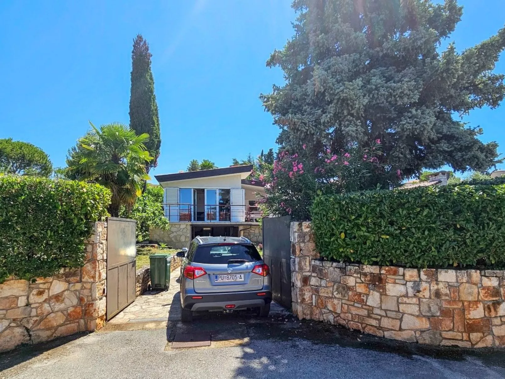 "Casa Elza" direkt am Wasser-Dehors