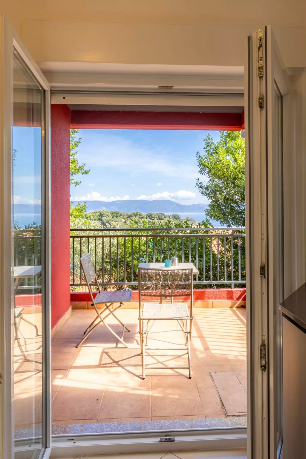 Red House Apartments Sveta Marina-Draußen