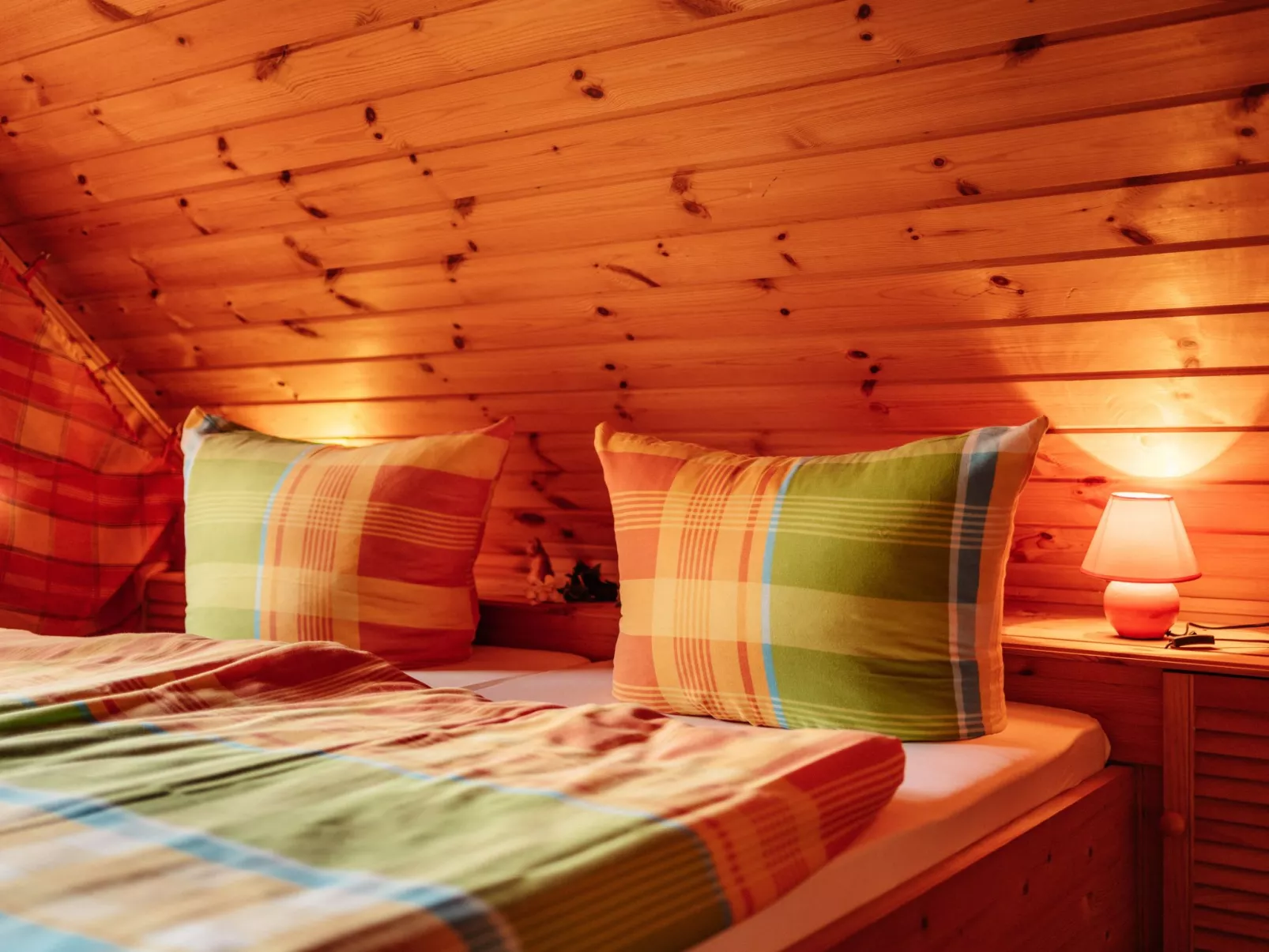 Idyllisch gelegenes Blockhaus - Hunde willkommen - Dedans