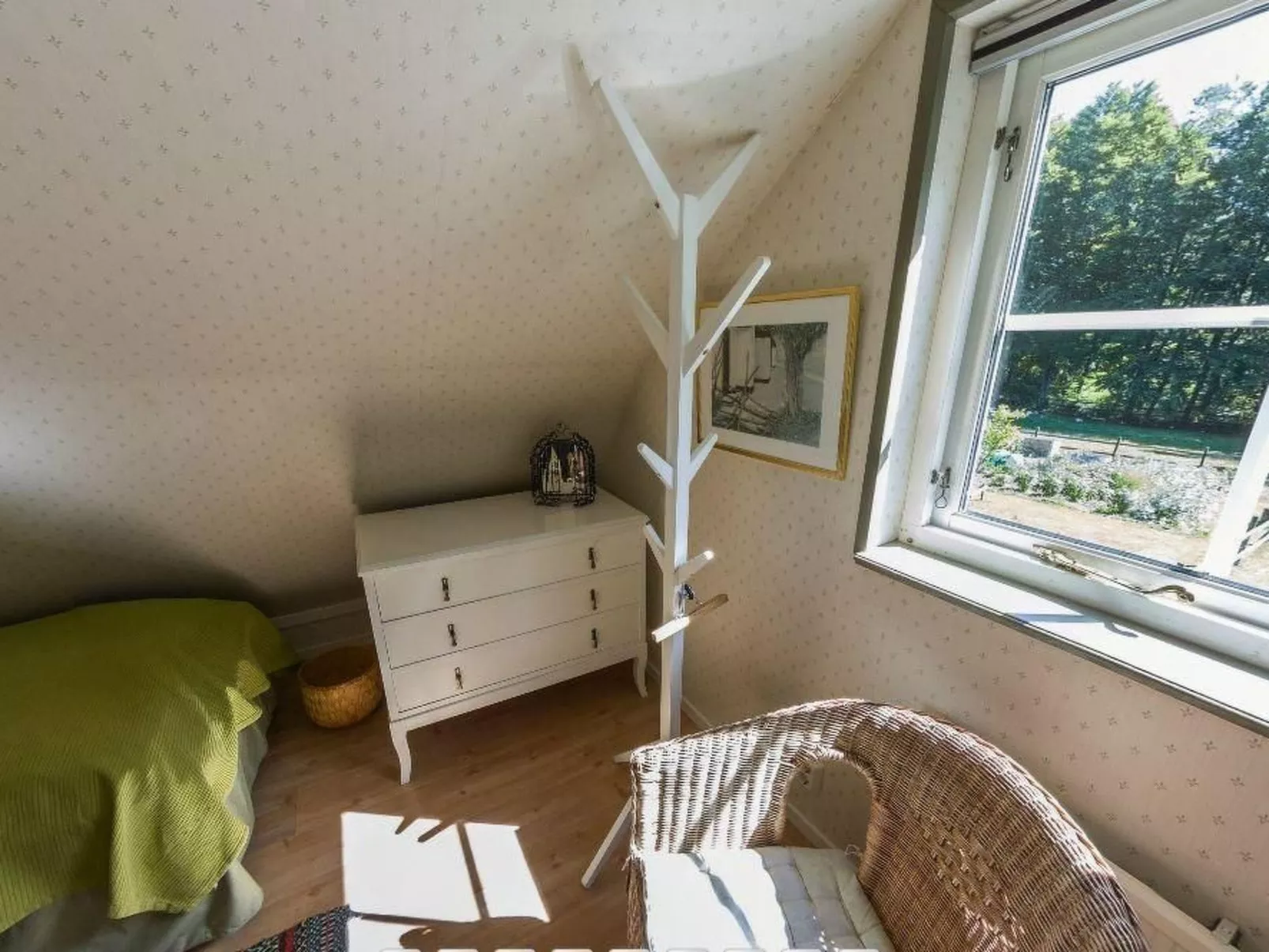 Mit Balkon, Terrasse und Garten-Image-tags.info