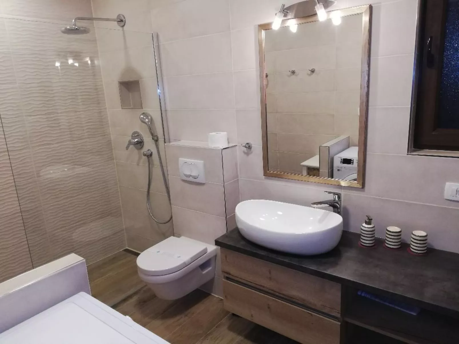 Haus Rina Banjole mit Whirlpool und Garten-Dedans