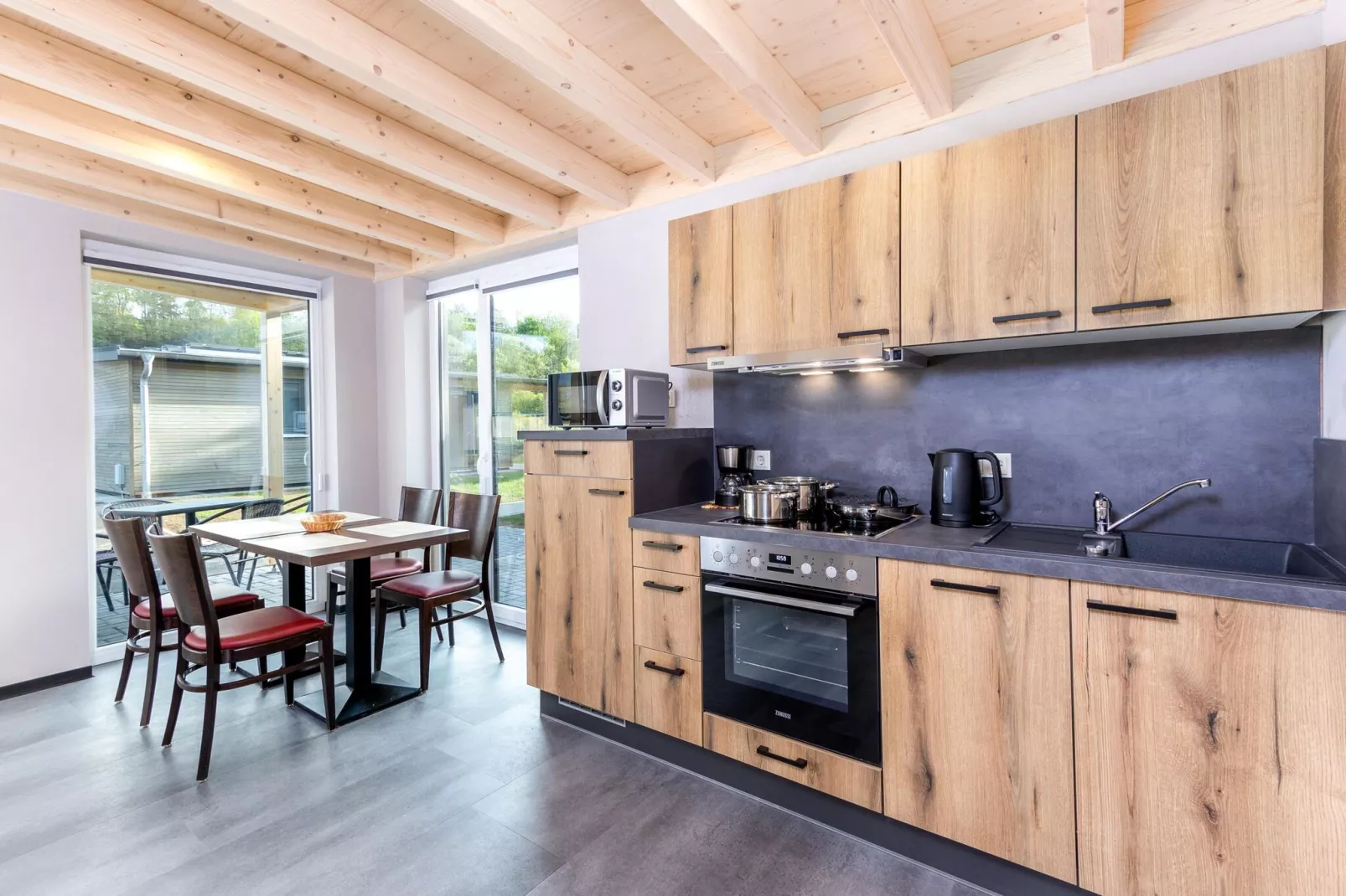 Ferienhaus Kronenburger See-Kitchen