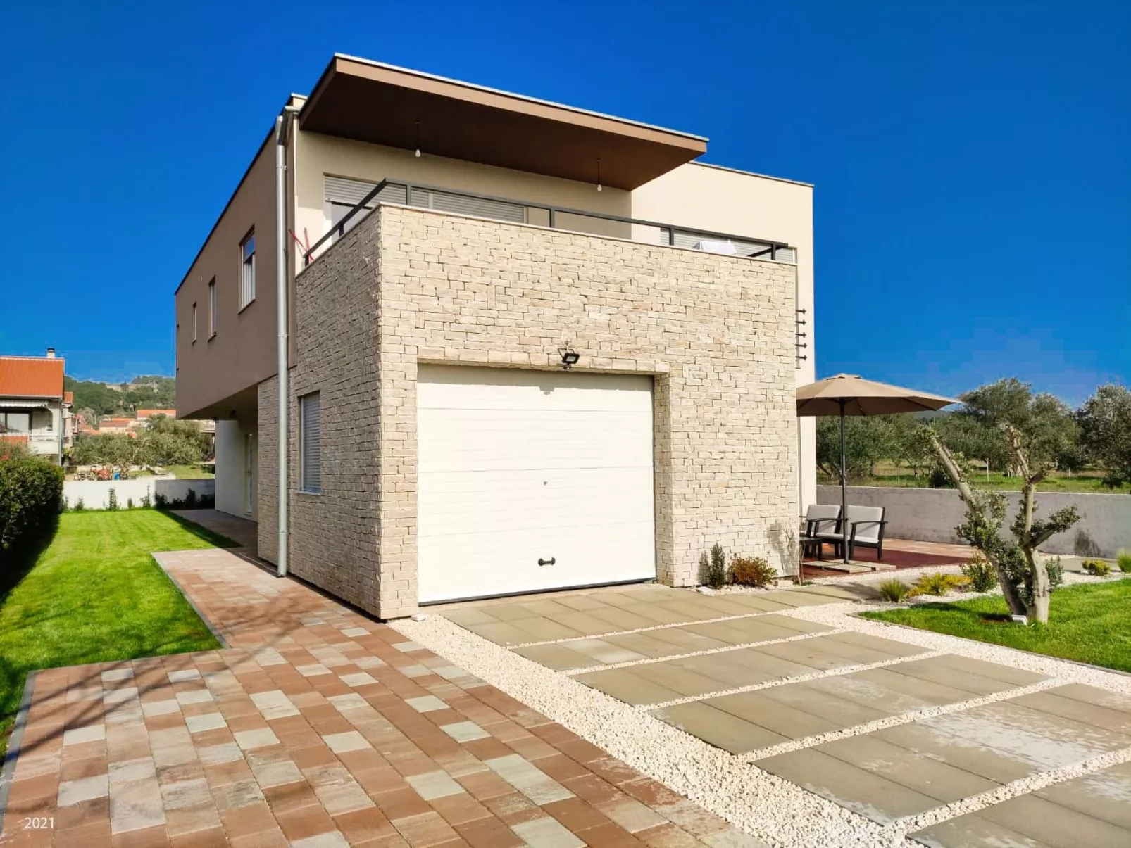 Große Wohnung in Bibinje mit Möblierter Terrasse-Image-tags.info