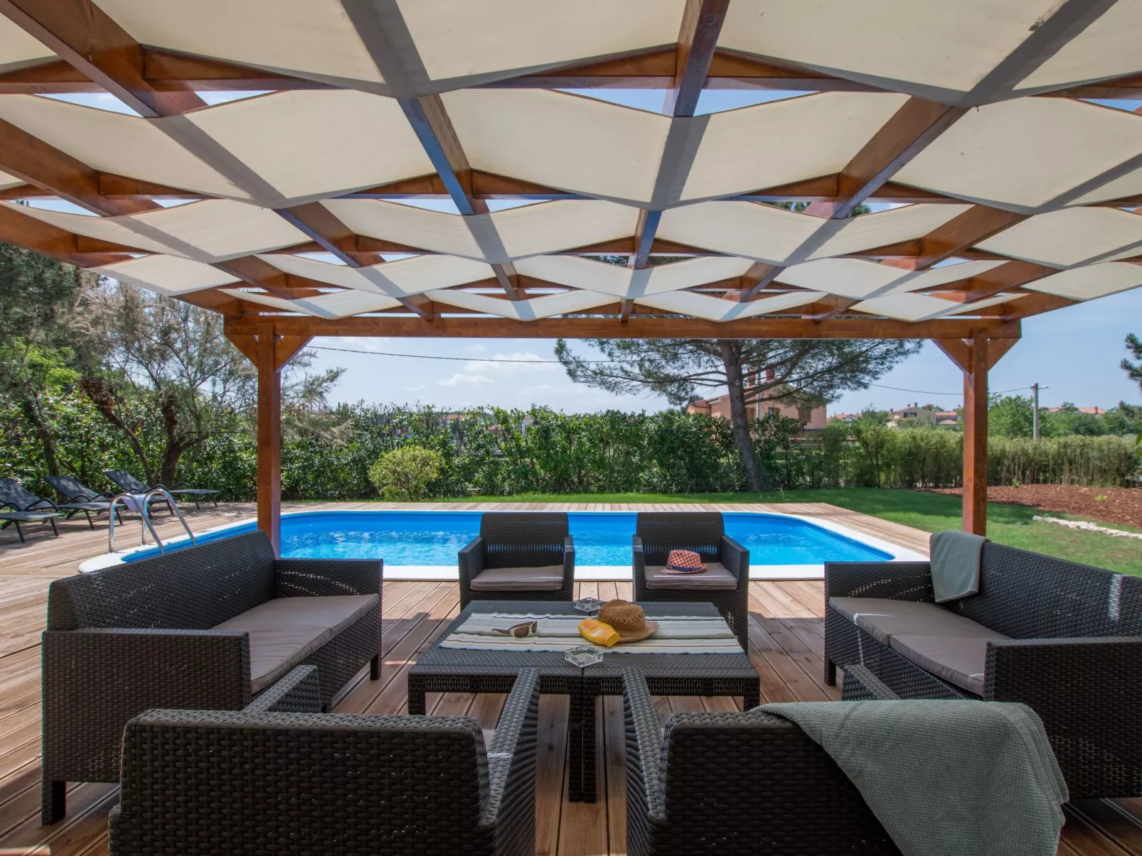 Für 10 Personen und 2 Kinder in Juricani, Istrien (Istrische Riviera)-Drinnen