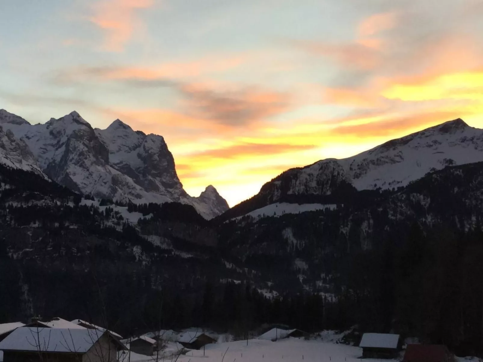 Chalet Bergfrieden-Outside