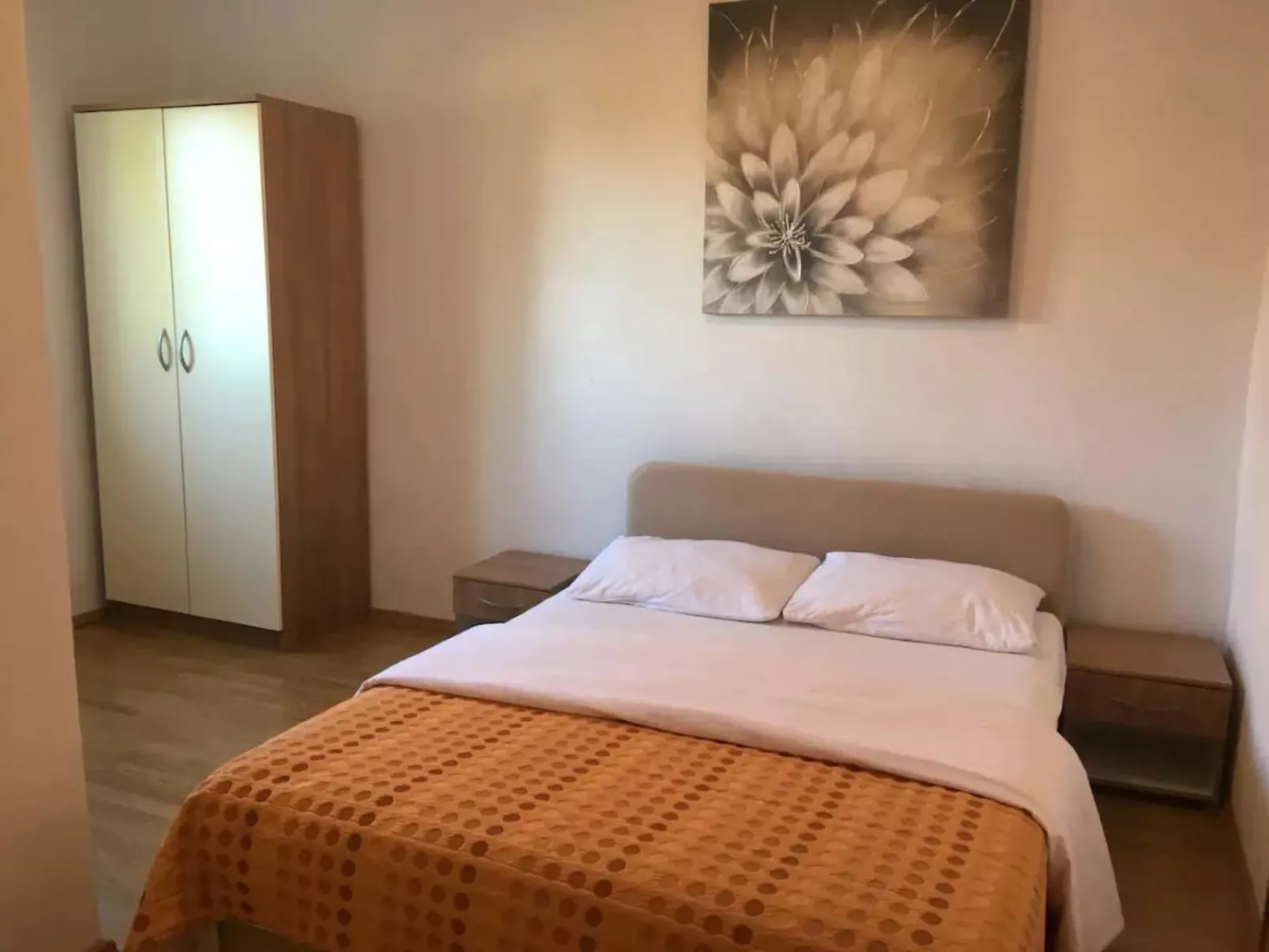 4-Schlafzimmer-Wohnung mit privatem Pool-Drinnen