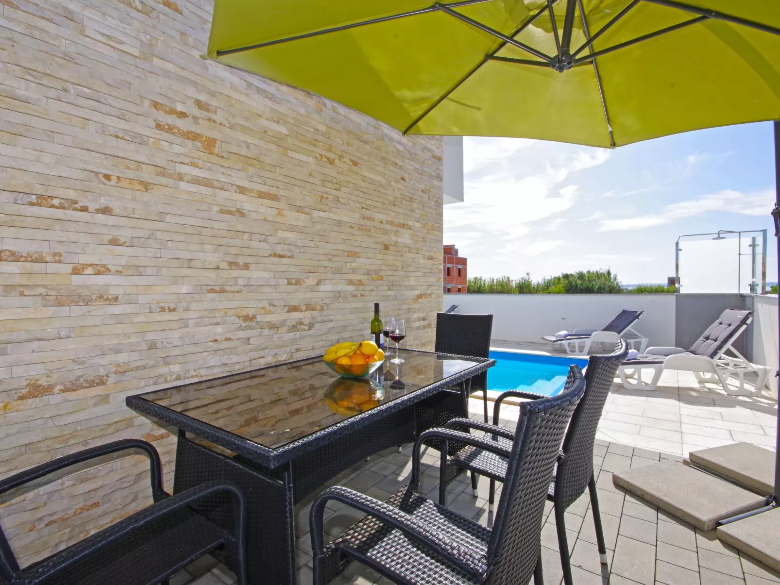 Apartment 4 Laura-Dehors