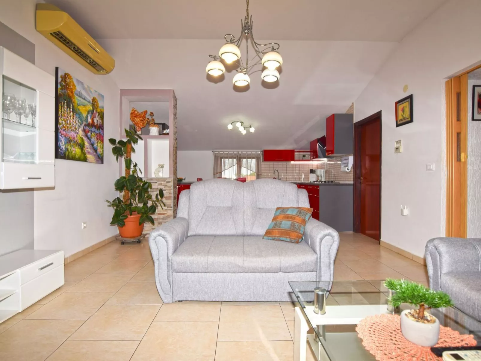 2-Zimmer-Ferienwohnung, 600m vom Strand entfernt-Drinnen