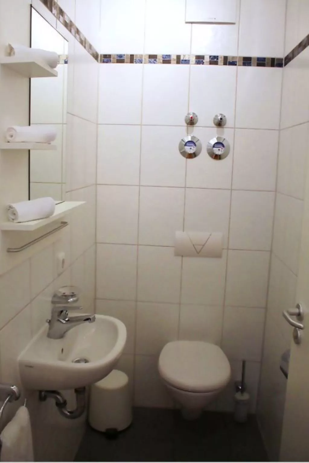 River Residence Regensburg, großzügige Wohnung für bis zu 3 Personen-Drinnen