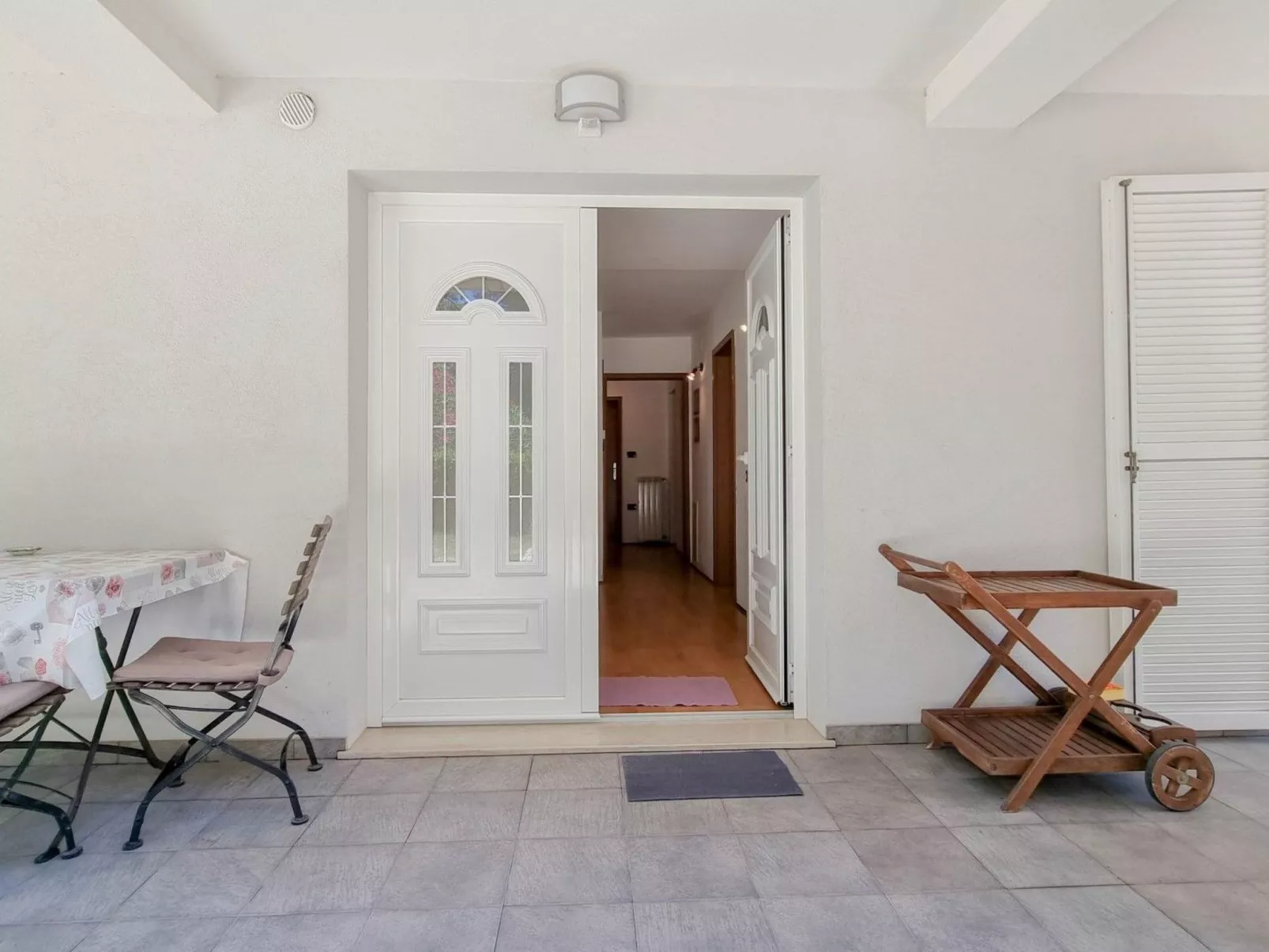 Für 4 Personen ca. 80 m&sup2; in Novigrad, Adriaküste Kroatien (Westküste von I-Drinnen