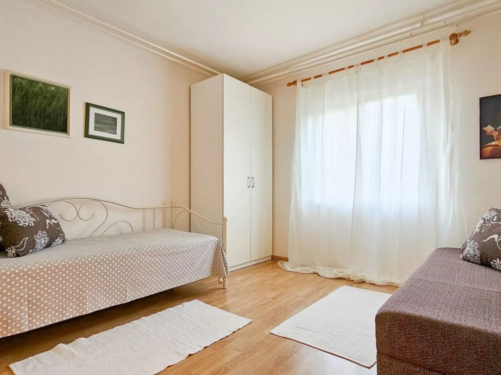 Gemütliche Ferienwohnung Romana 2-Drinnen