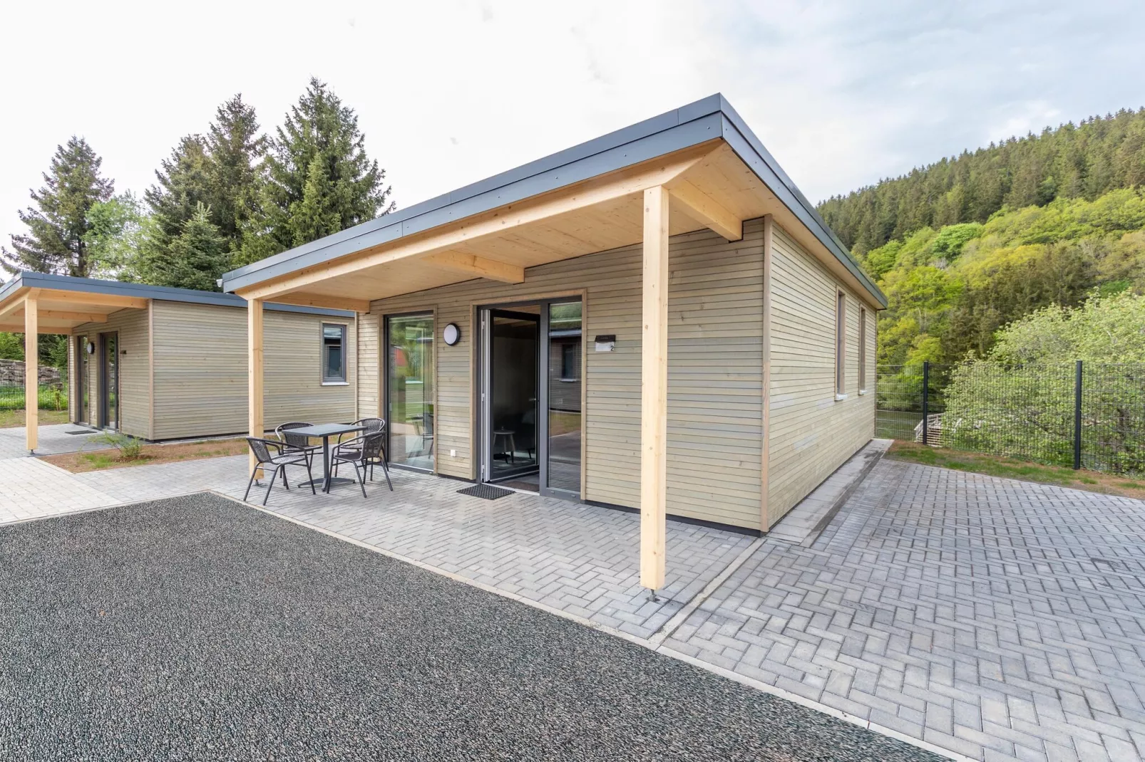 Ferienhaus Kronenburger See-Exterior summer