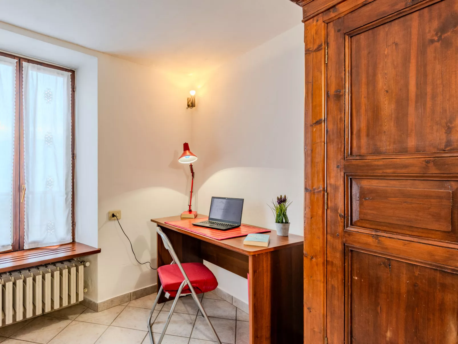 Lakeview Menaggio-Drinnen