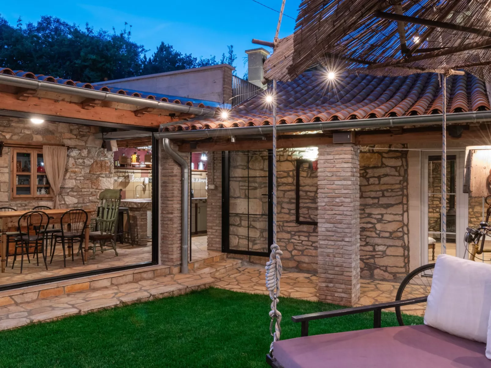 Rustic cozy house Pupy mit private pool und kino-Draußen