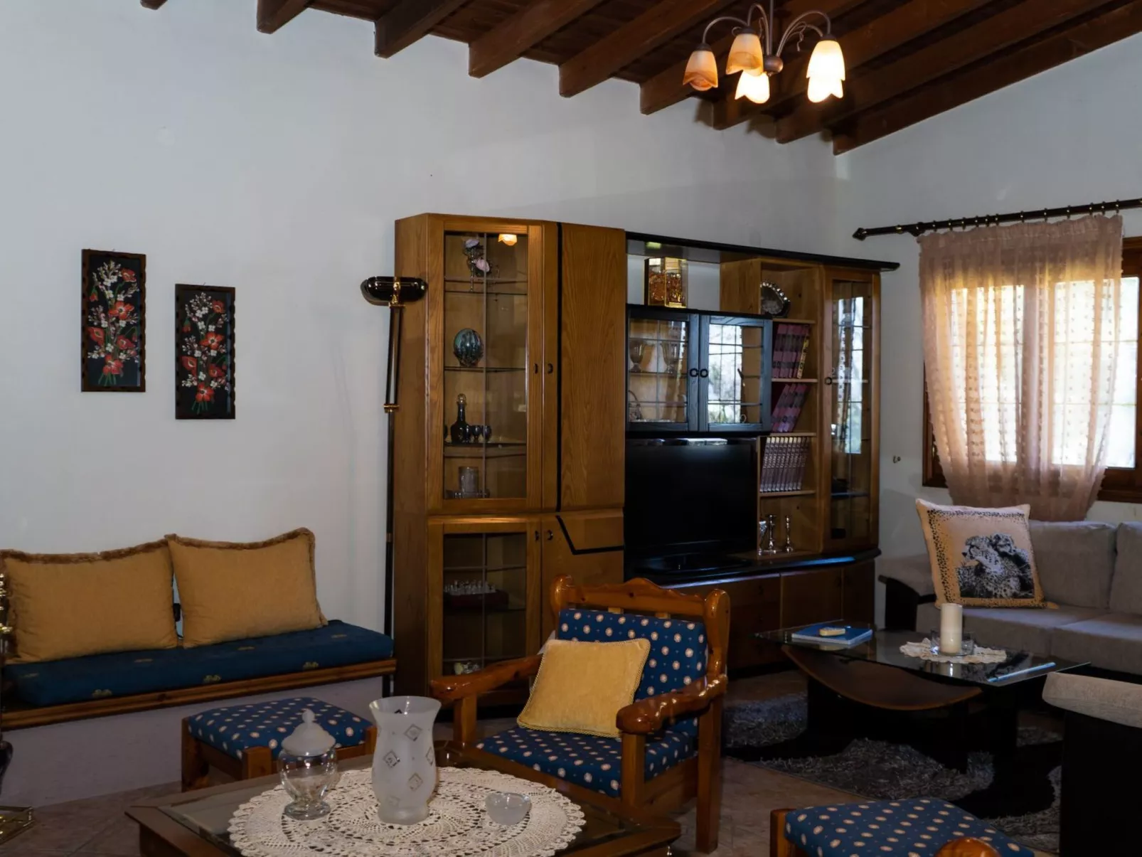 Mary's country house near Meteora-Inside