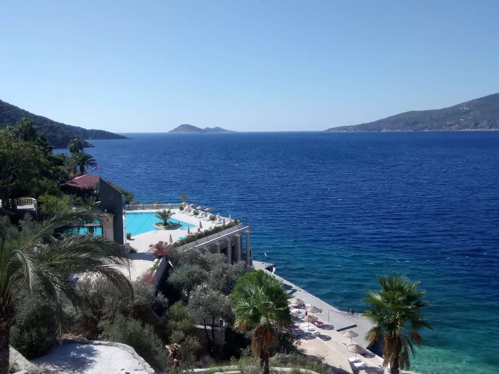 Ferienvilla Amare mit privatem Pool und Meerblick-Draußen